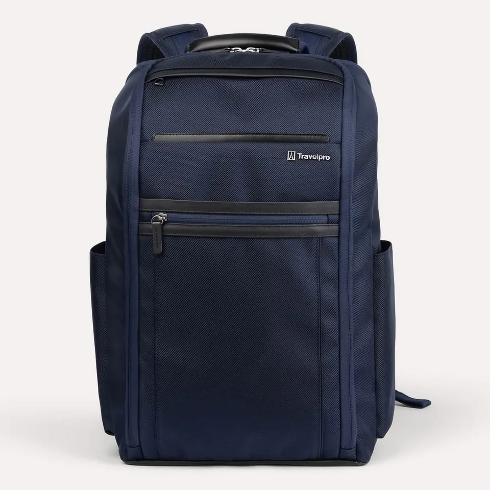 travelpro-crew-executive-choice-3-slim-laptop-backpack image 1