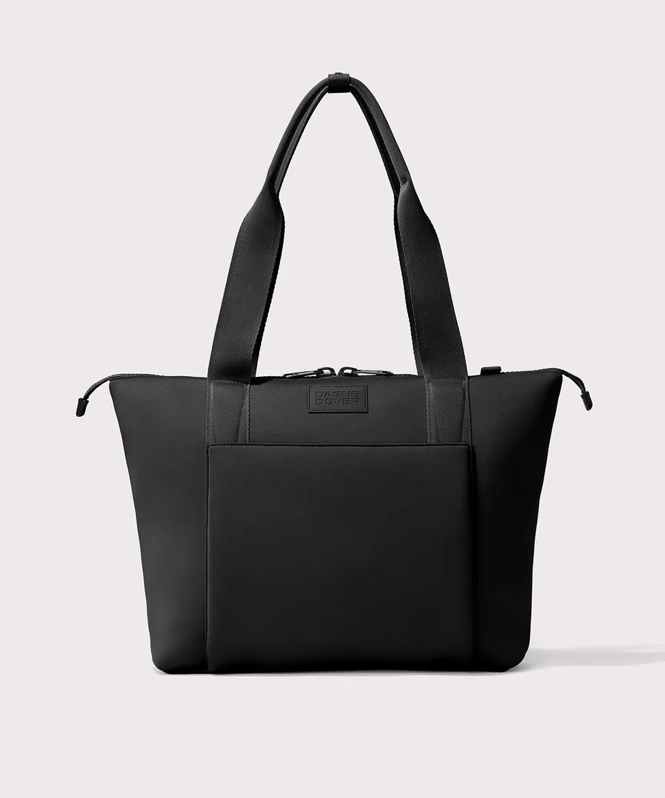 dagne-dover-noa-tote-in-onyx image 1