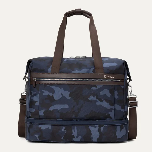 travelpro-platinum-elite-drop-bottom-weekender-camouflage image 1