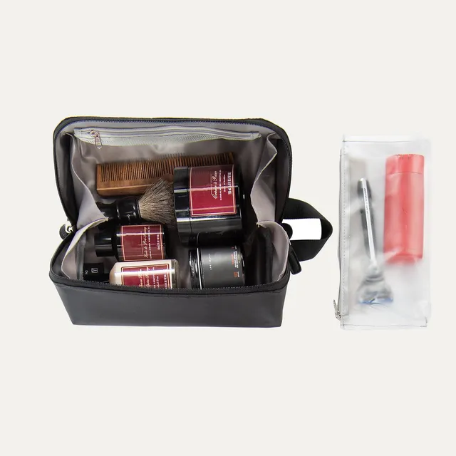 travelpro-essentials-maxaccess-cubes-toiletry-organizer image 1