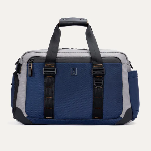 travelpro-altitude-day-to-day-duffel image 1