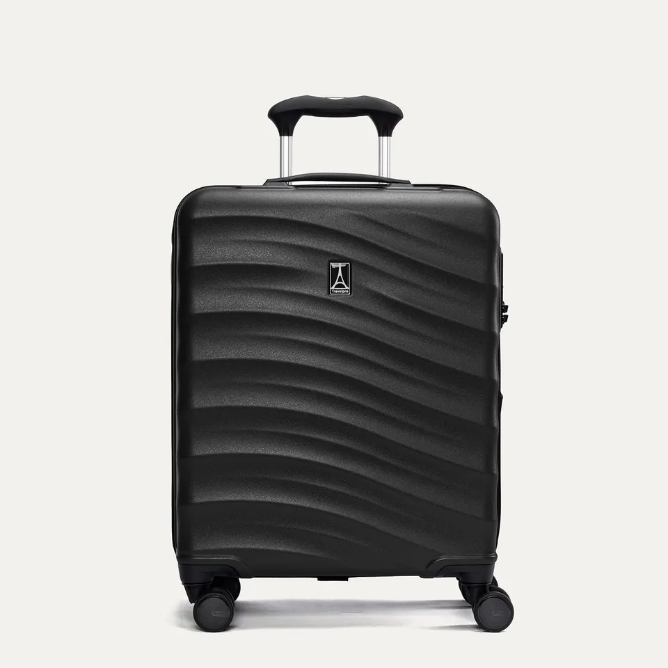 travelpro-maxlite-air-v2-international-carry-on-hardside-spinner image 1