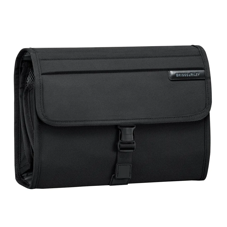 briggs-riley-baseline-deluxe-toiletry-kit-black-one-size image 1