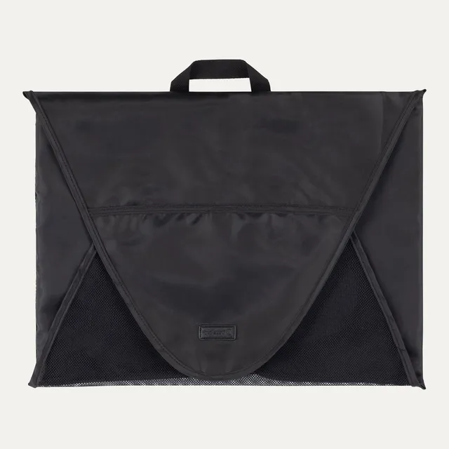 travelpro-essentials-garment-packing-folder-wrinkle-prevention-travel-organizer- image 1