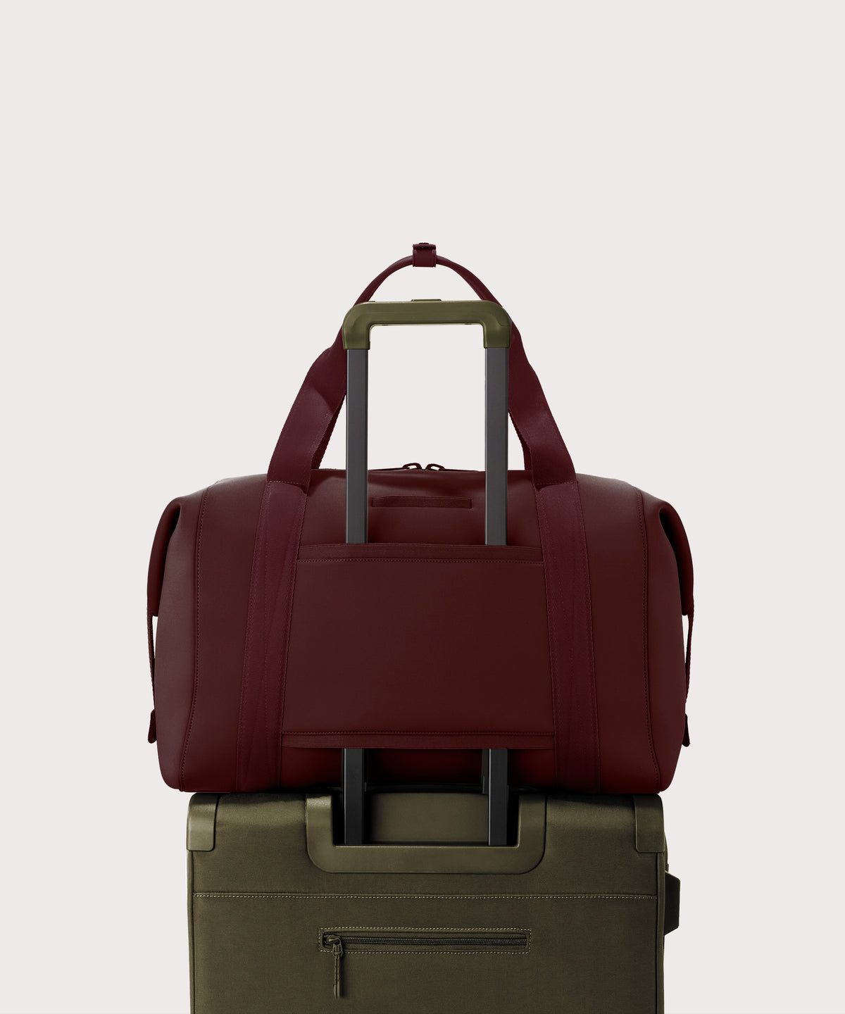 dagne-dover-landon-carryall-in-ancho-extra-large-spacious-durable-weekender-duff image 6