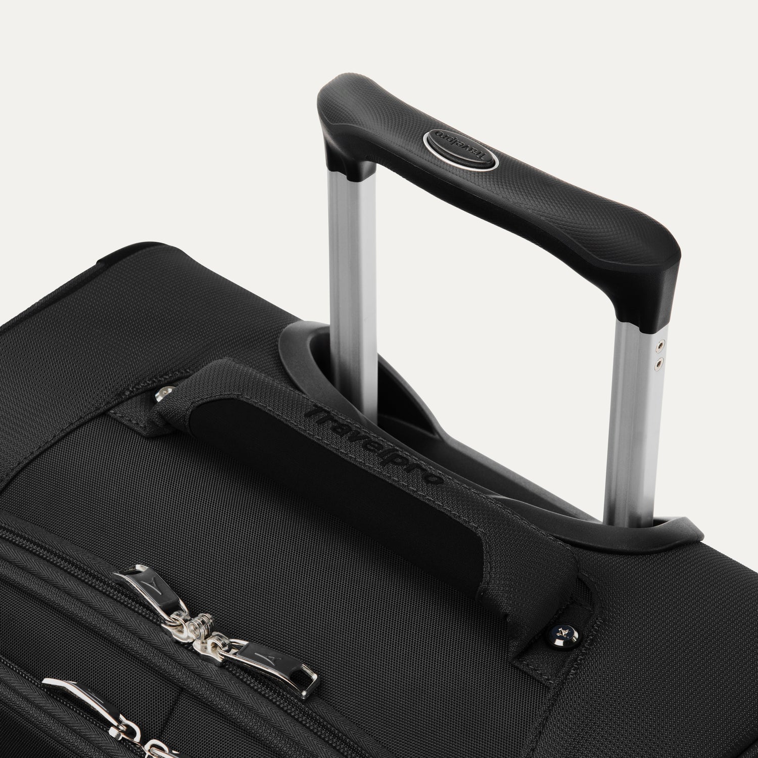 travelpro-maxlite-5-carry-on-expandable-rollaboard image 7