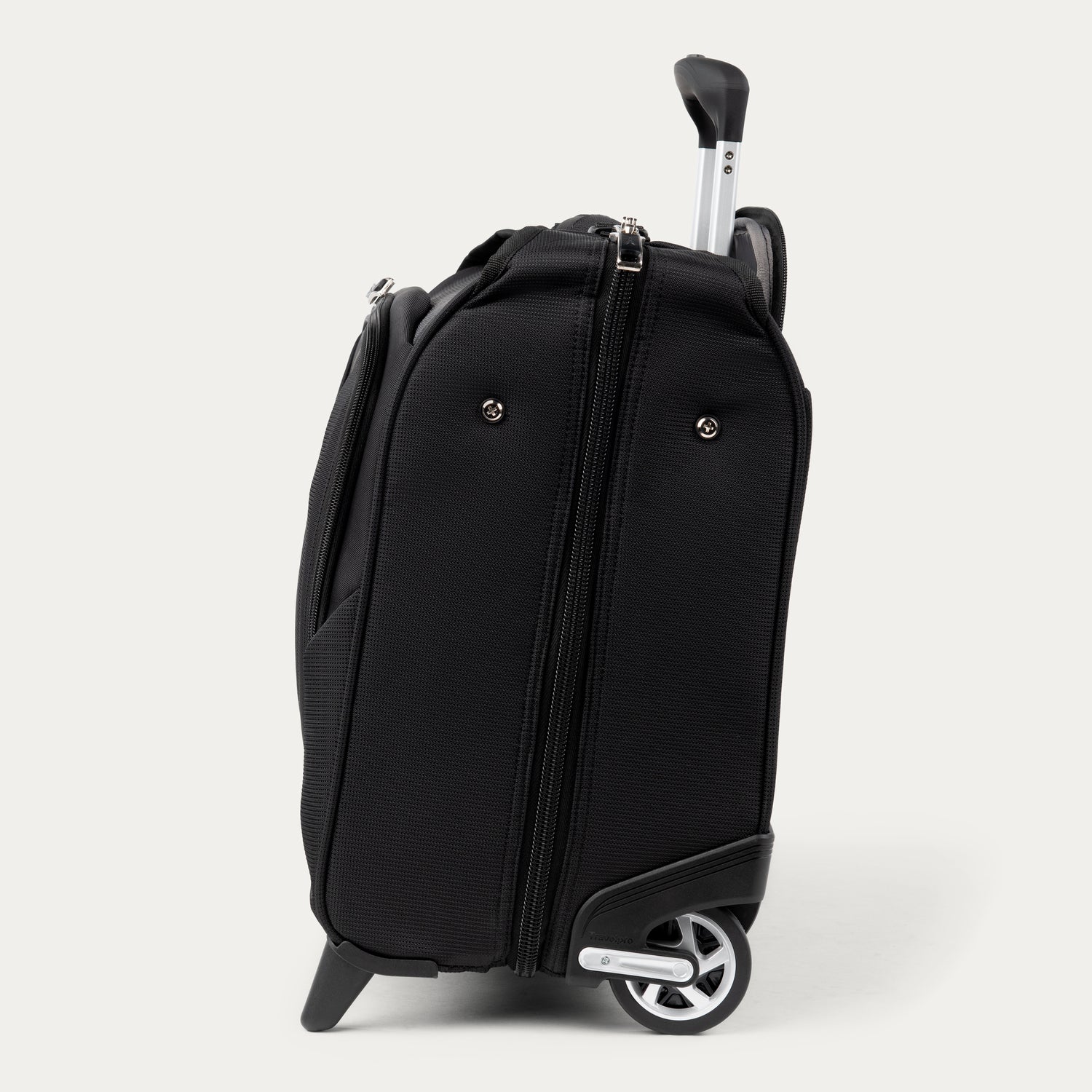 travelpro-maxlite-5-rolling-carry-on-garment-bag image 4