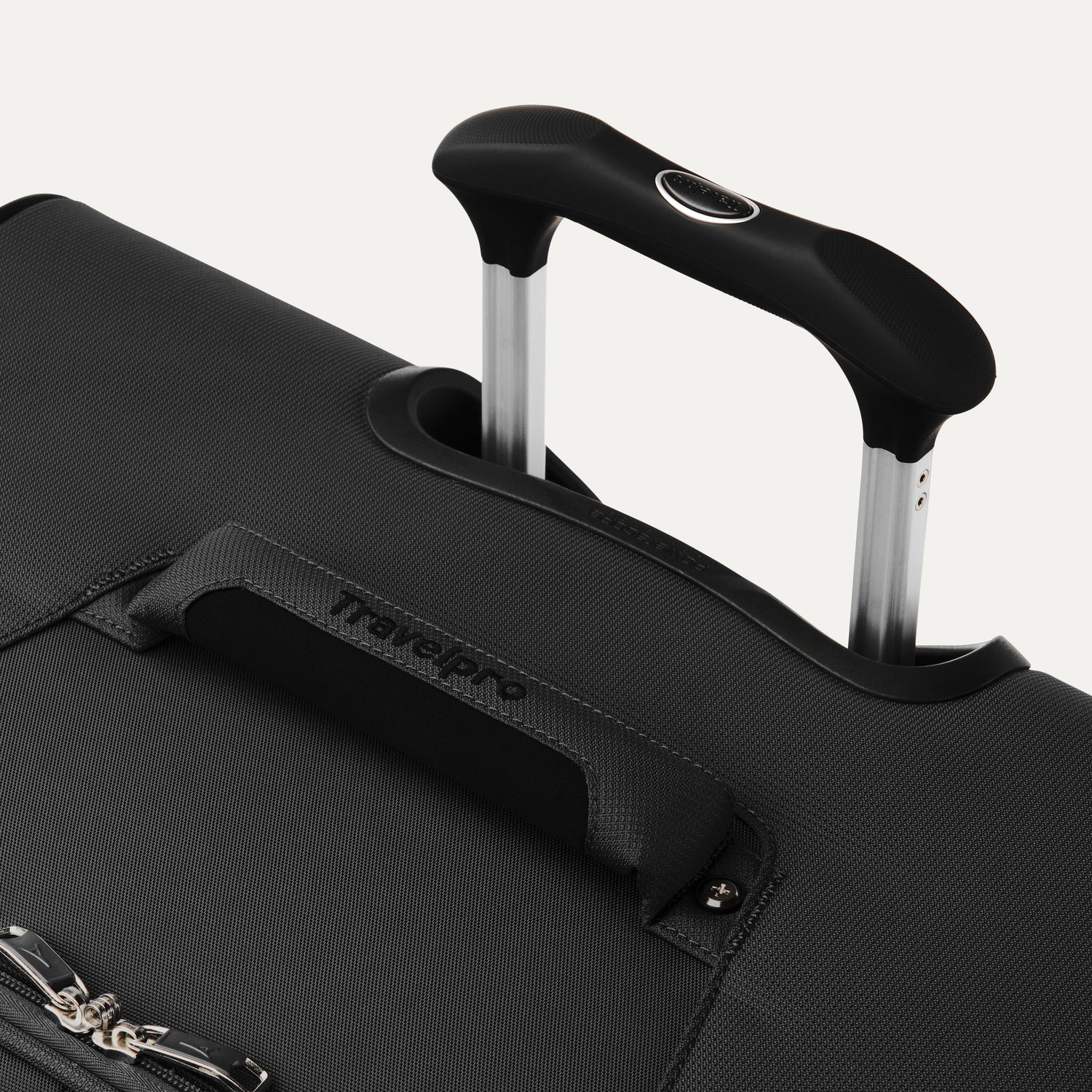 travelpro-maxlite-5-large-check-in-spinner image 7
