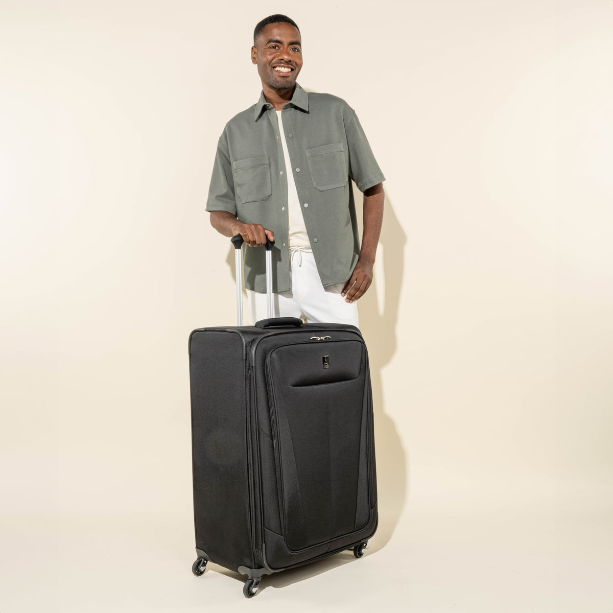 travelpro-maxlite-5-large-check-in-spinner image 4