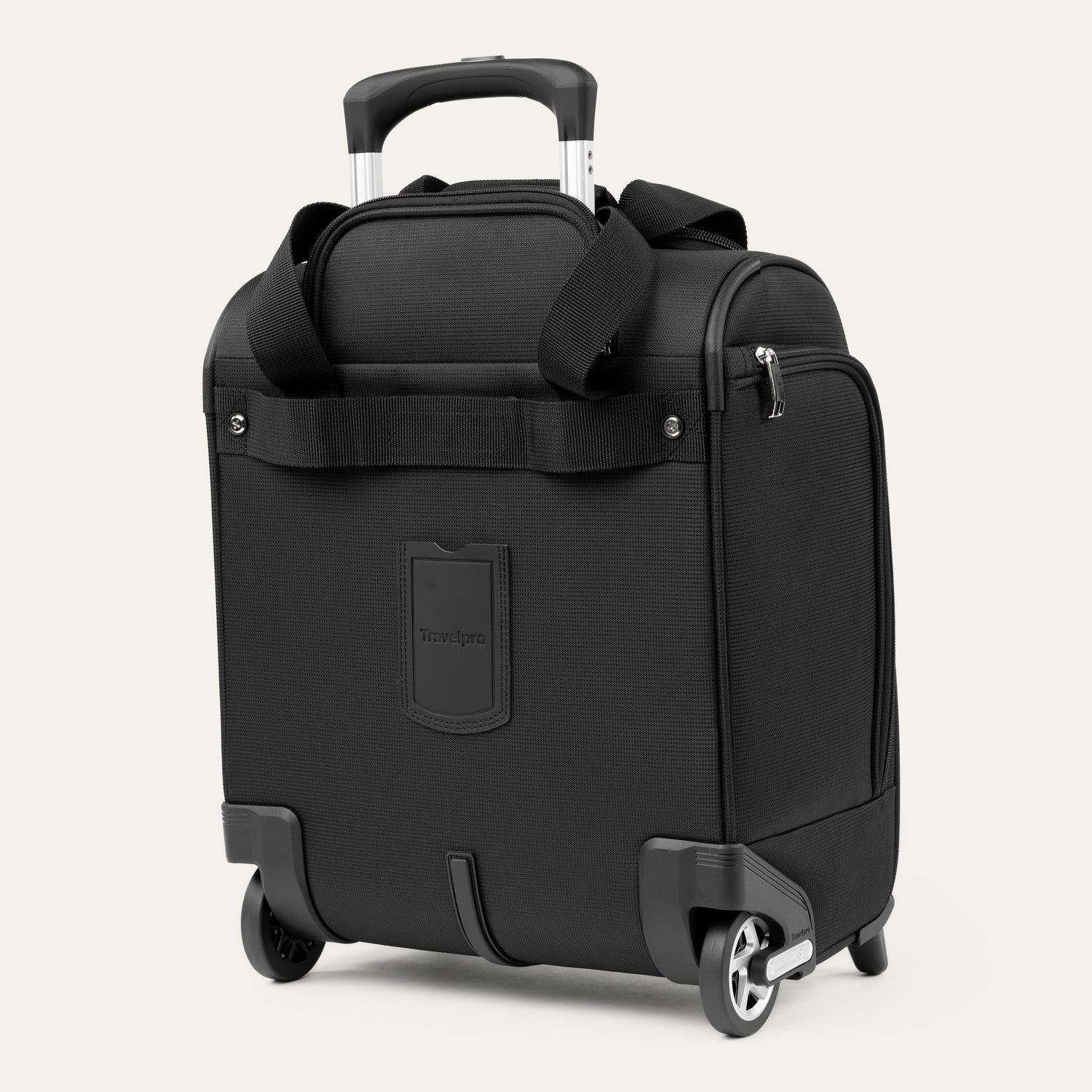 travelpro-maxlite-5-carry-on-rolling-underseat-bag image 3