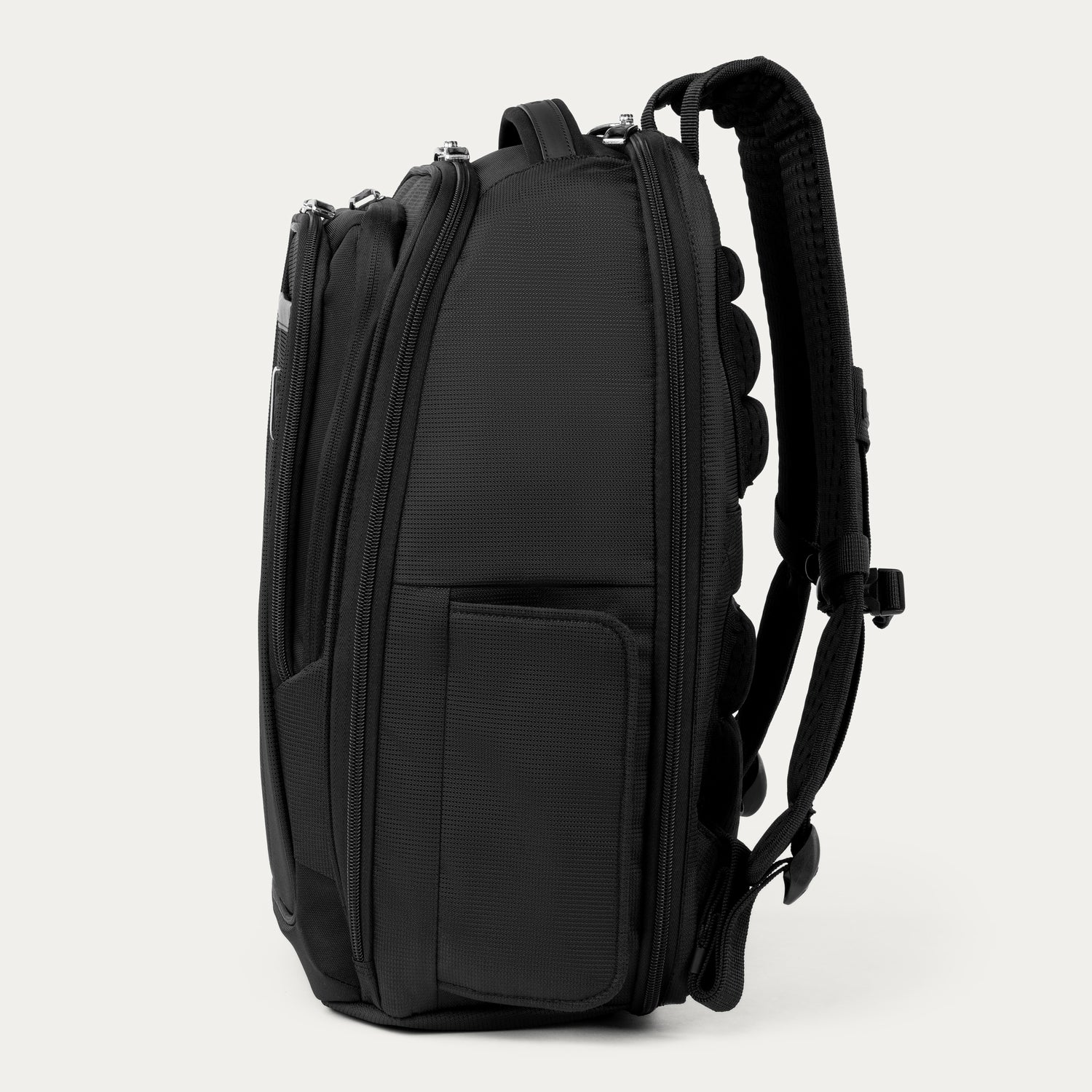 travelpro-maxlite-laptop-backpack-lightweight-fits-16-inch-macbook-pro-and-ipad- image 7