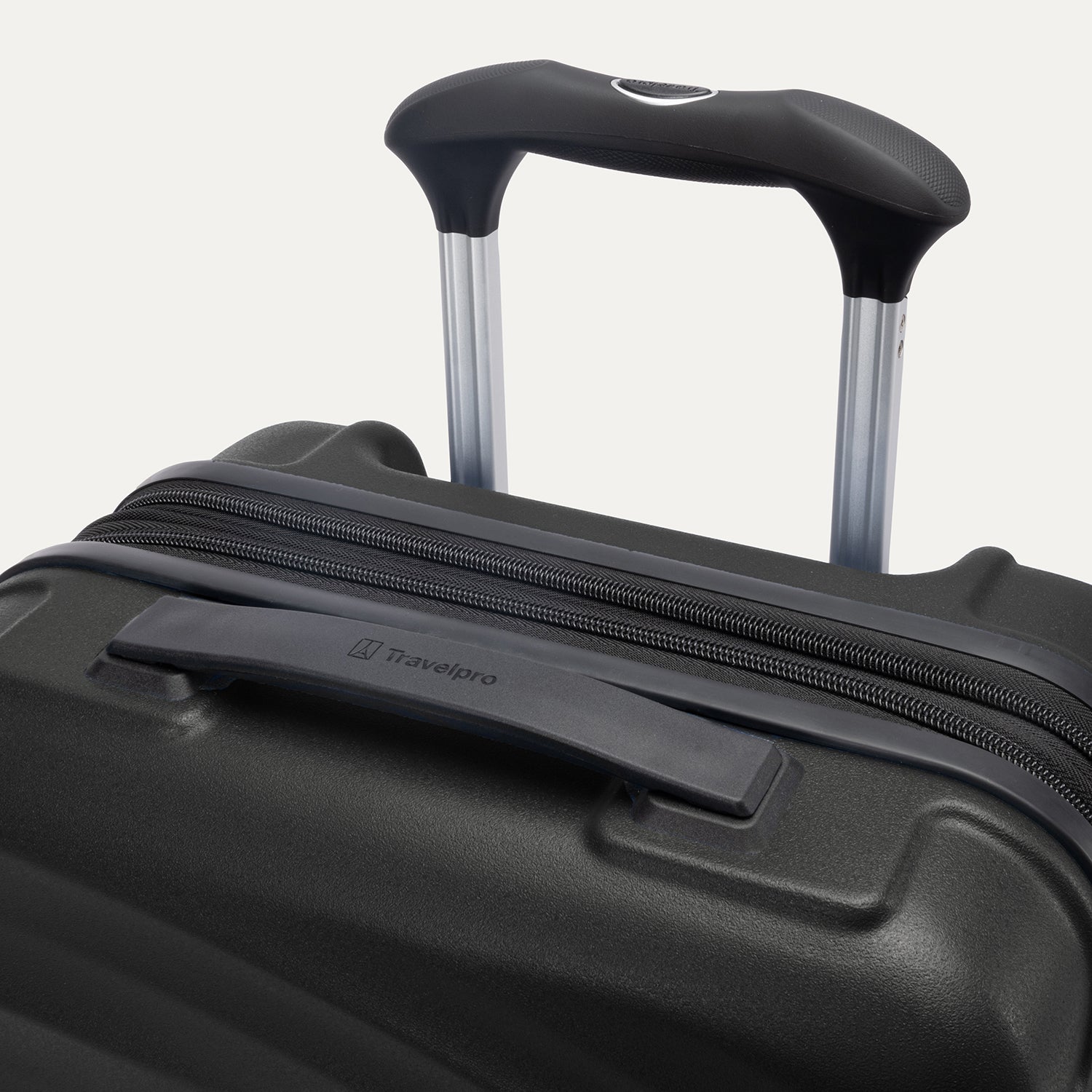 travelpro-maxlite-air-v2-international-carry-on-hardside-spinner image 8