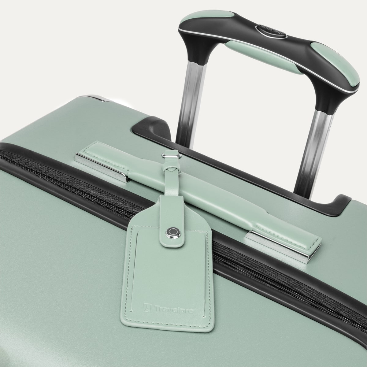 travelpro-x-travel-leisure-medium-check-in-spinner-100-polycarbonate-expandable- image 3