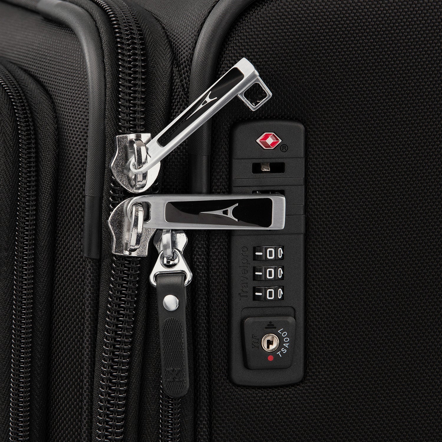 travelpro-platinum-elite-3-piece-luggage-set-carry-on-medium-large-expandable-sp image 8