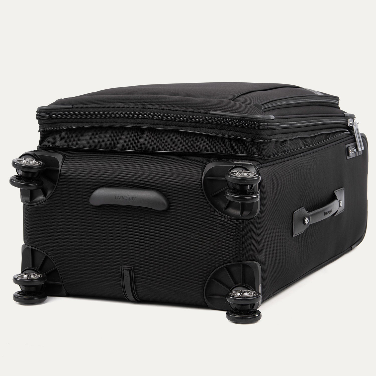 travelpro-platinum-elite-3-piece-luggage-set-carry-on-medium-large-expandable-sp image 7