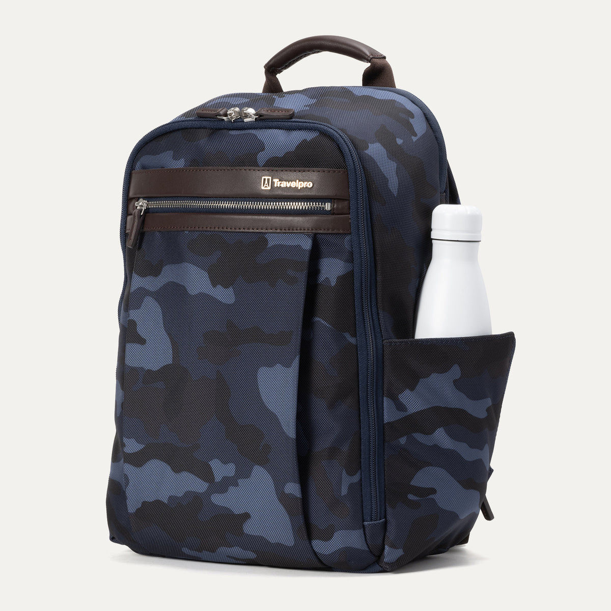 travelpro-platinum-elite-slim-backpack-camouflage image 5