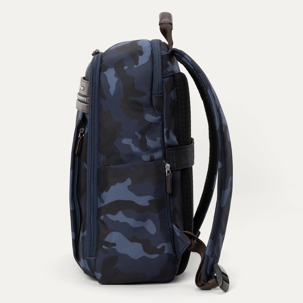 travelpro-platinum-elite-slim-backpack-camouflage image 7