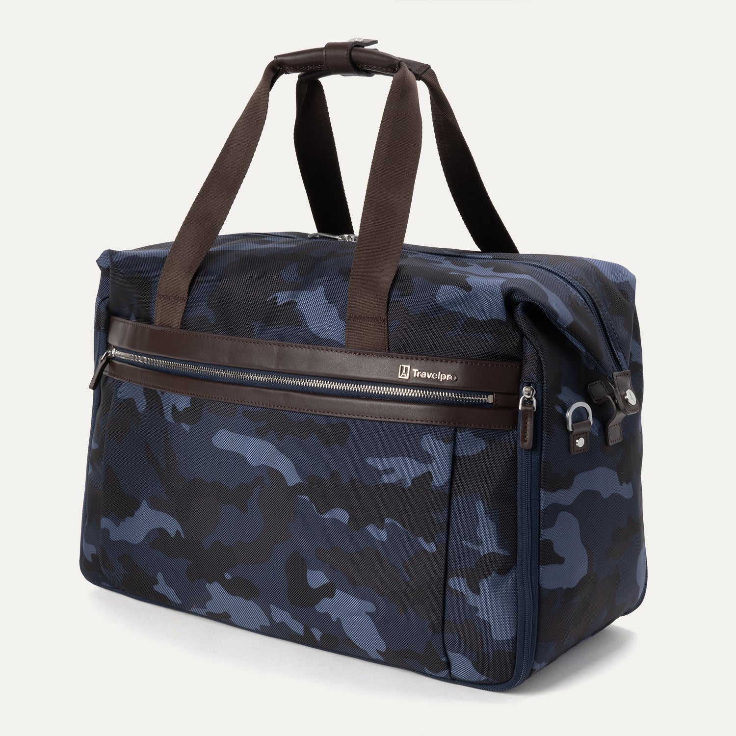 travelpro-platinum-elite-soft-duffel-camouflage-expandable-recycled-materials image 7
