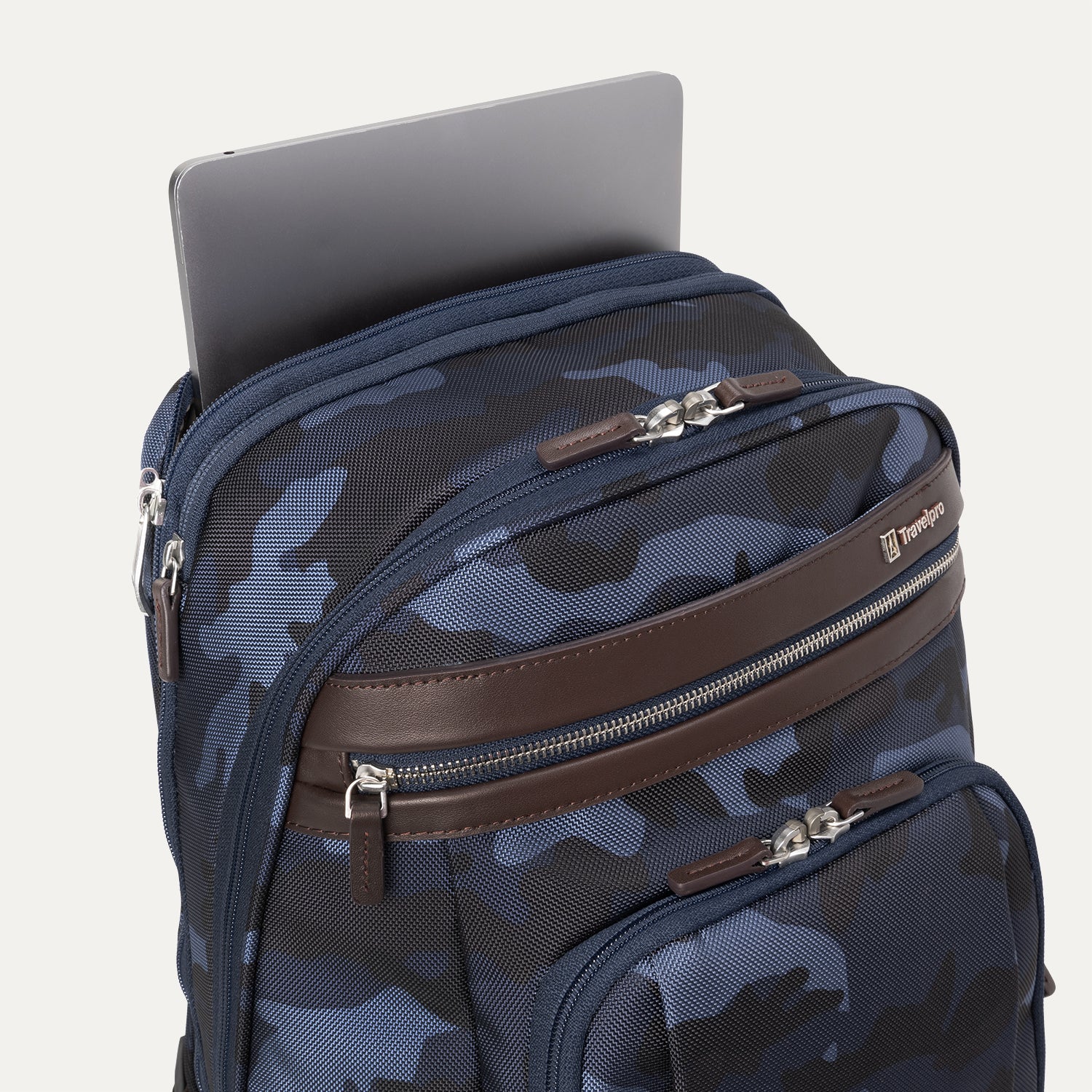 travelpro-platinum-elite-business-backpack-camouflage image 8