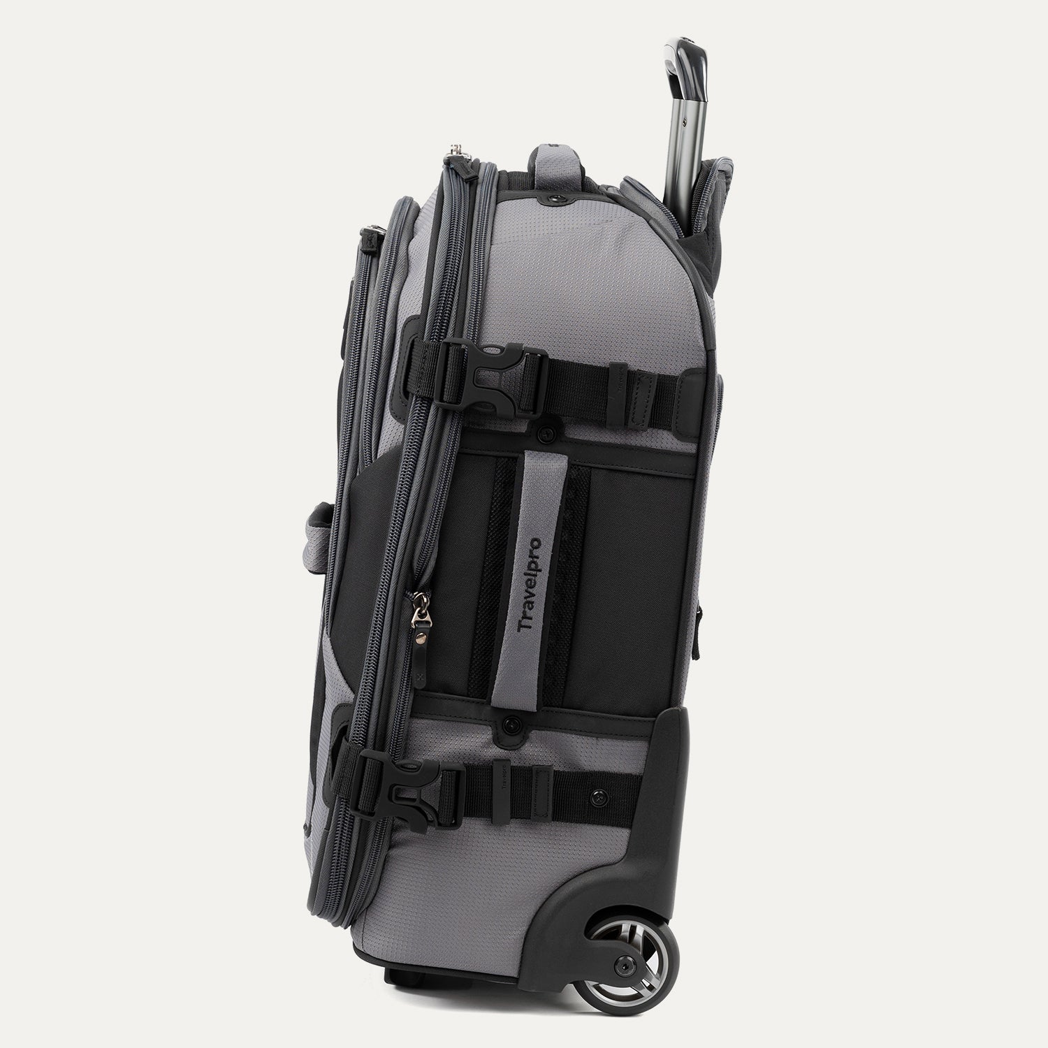 travelpro-bold-carry-on-expandable-rollaboard image 5