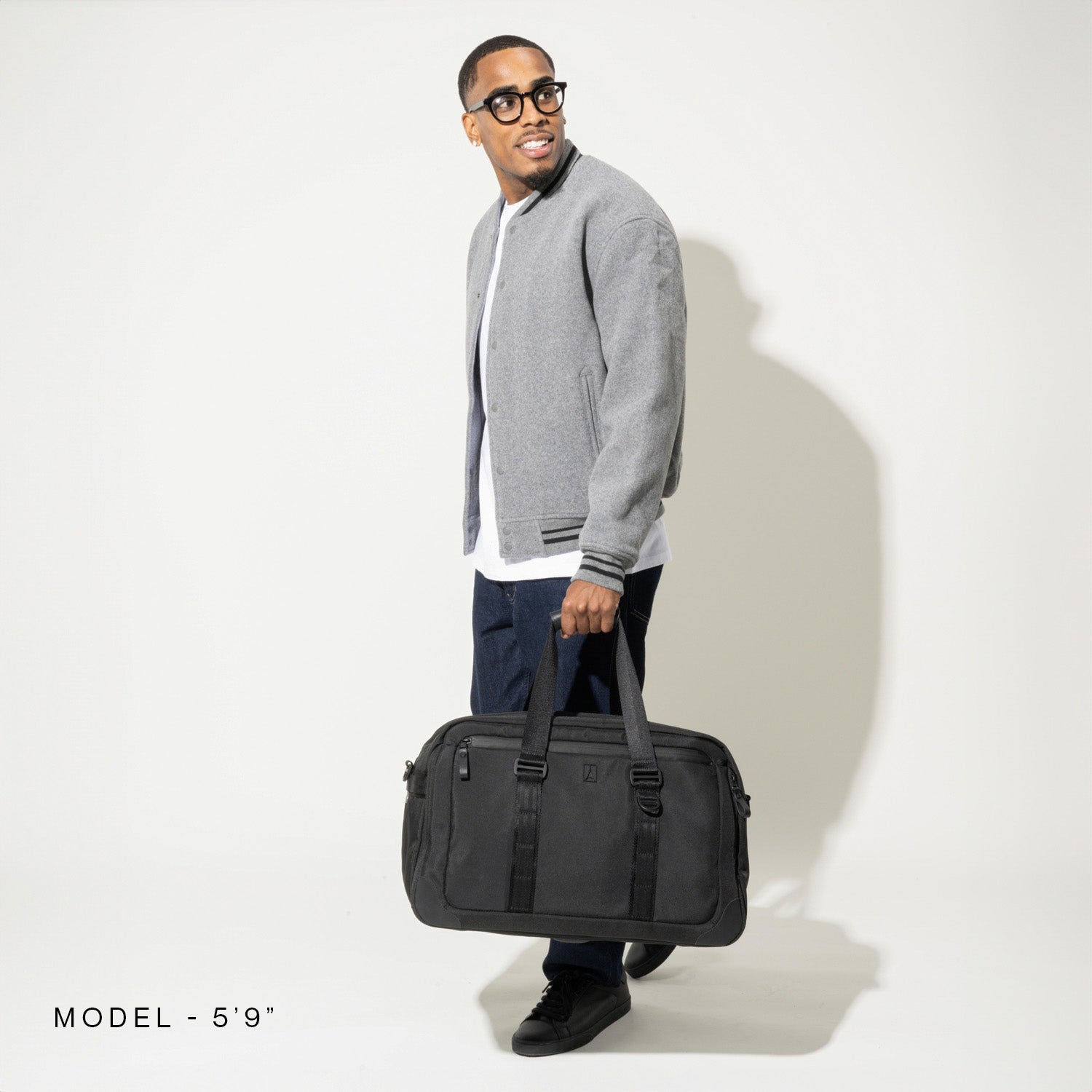 travelpro-altitude-double-expansion-duffel-with-ecofab image 8