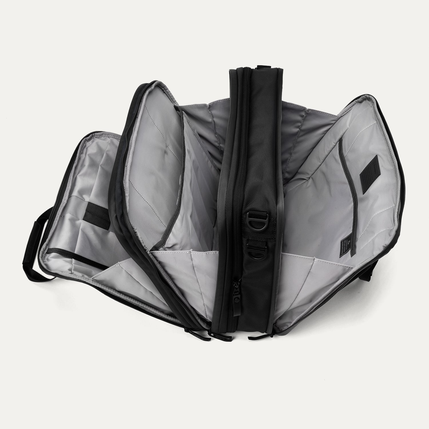 travelpro-altitude-full-expansion-brief image 4