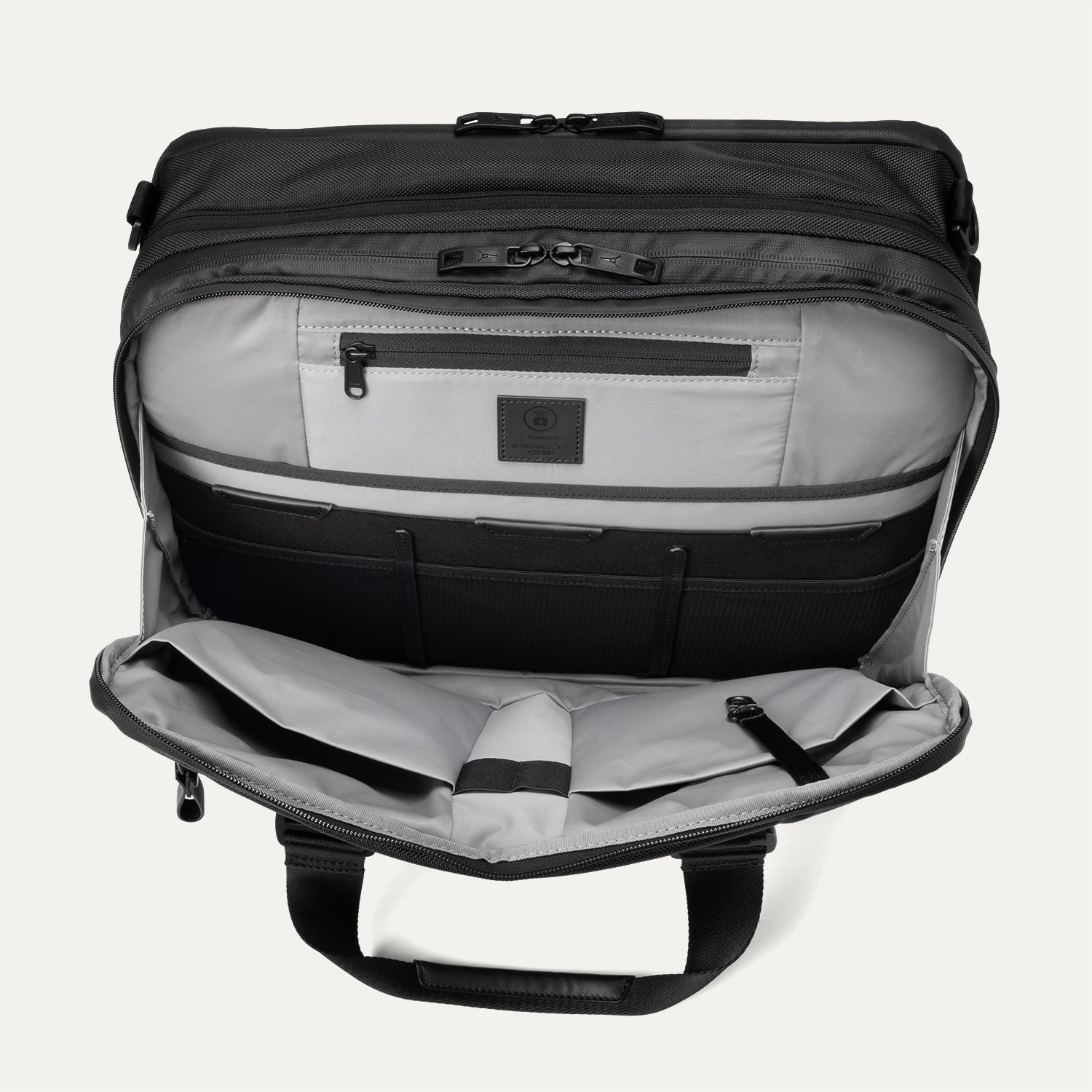 travelpro-altitude-full-expansion-brief image 8