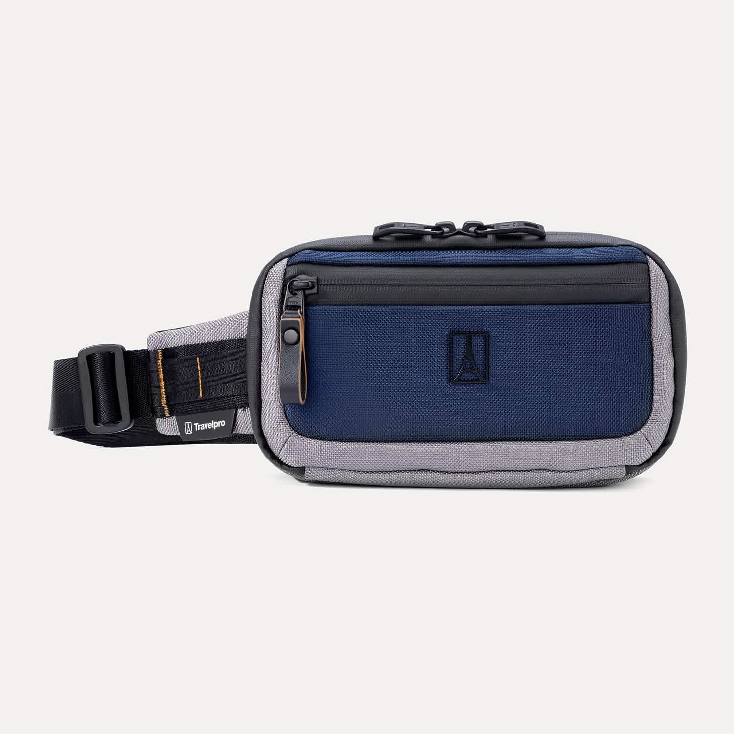 travelpro-altitude-sling-2l image 3