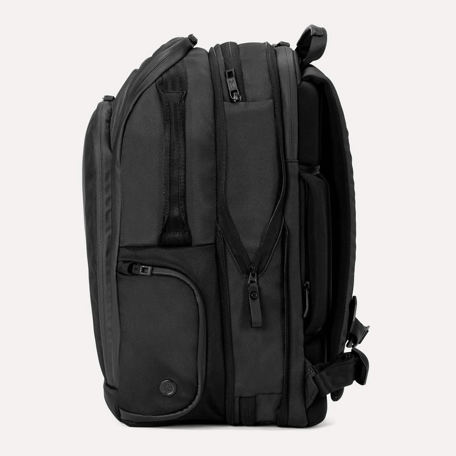 travelpro-altitude-all-purpose-full-expansion-laptop-backpack-24l-34l image 7