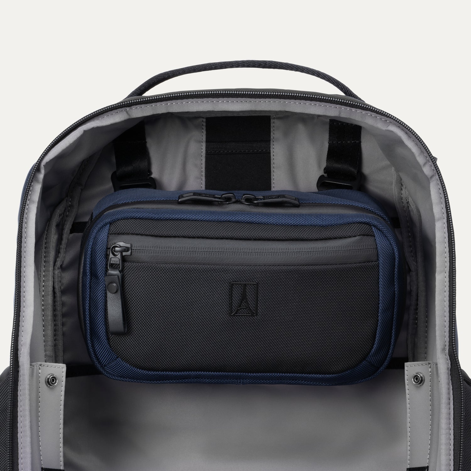 travelpro-altitude-organization-kit-for-tech-essentials image 3