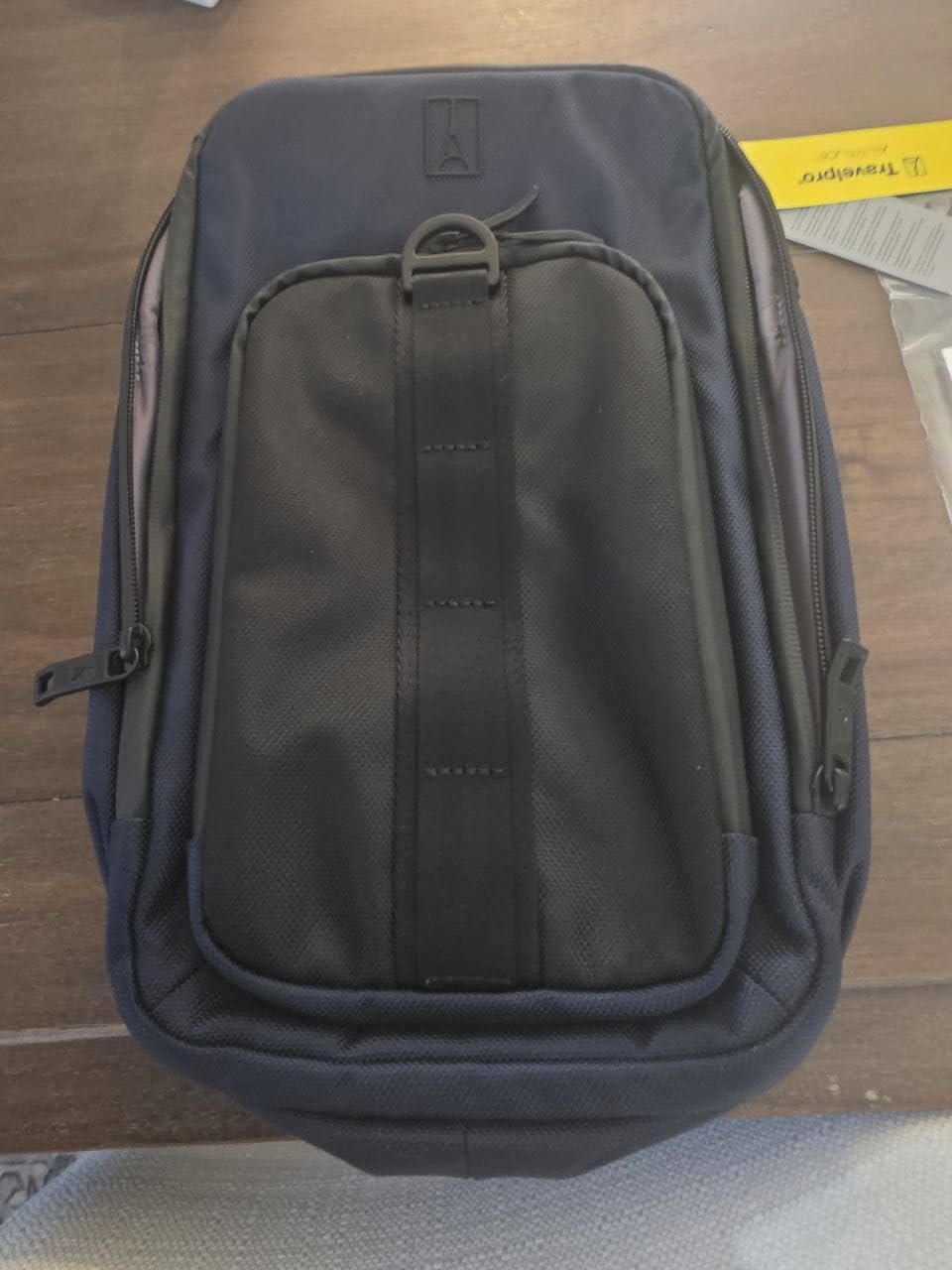 Good bag, but no inner pockets