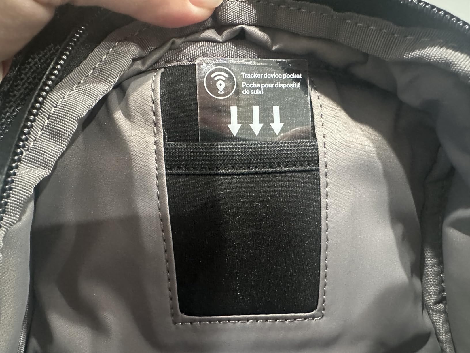 Good bag, but the strap is a bit short