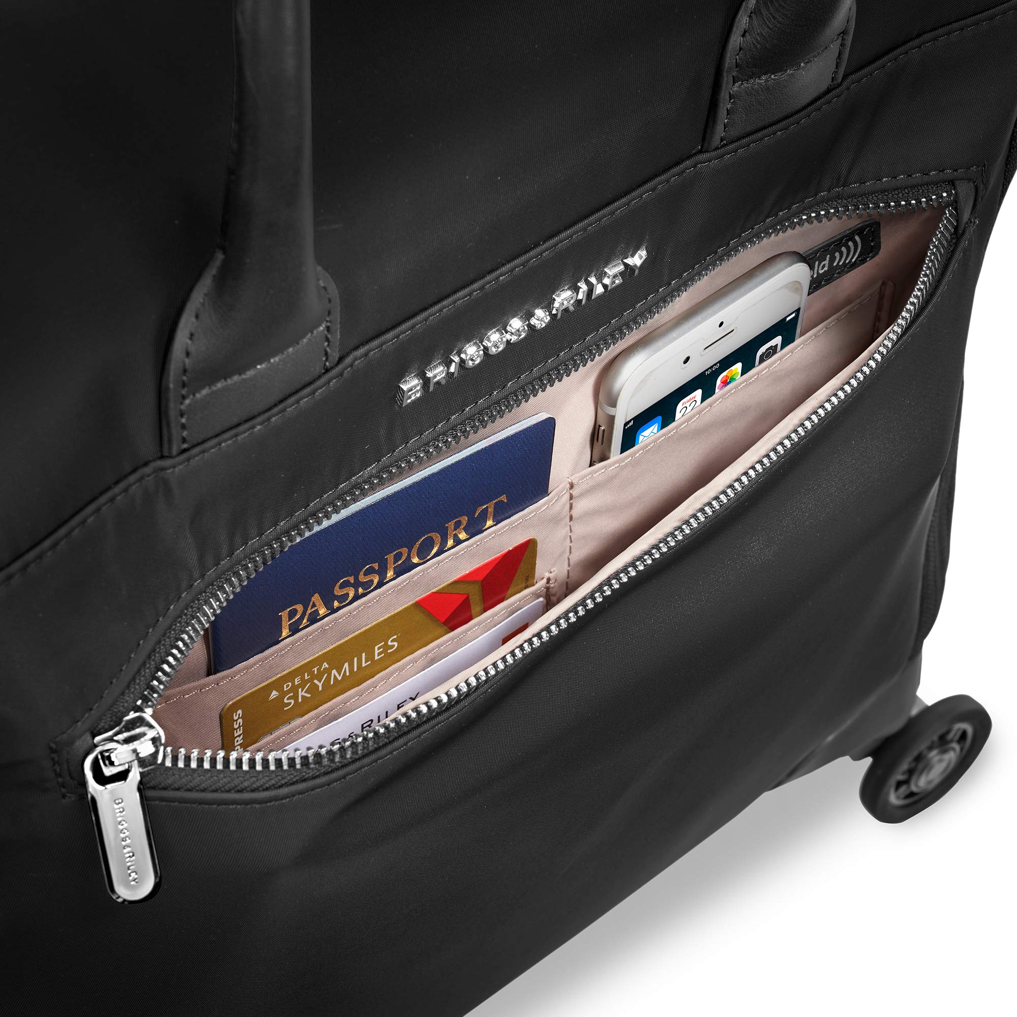 briggs-riley-rhapsody-softside-underseat-carry-on-cabin-spinner-black-wide-16-in image 7