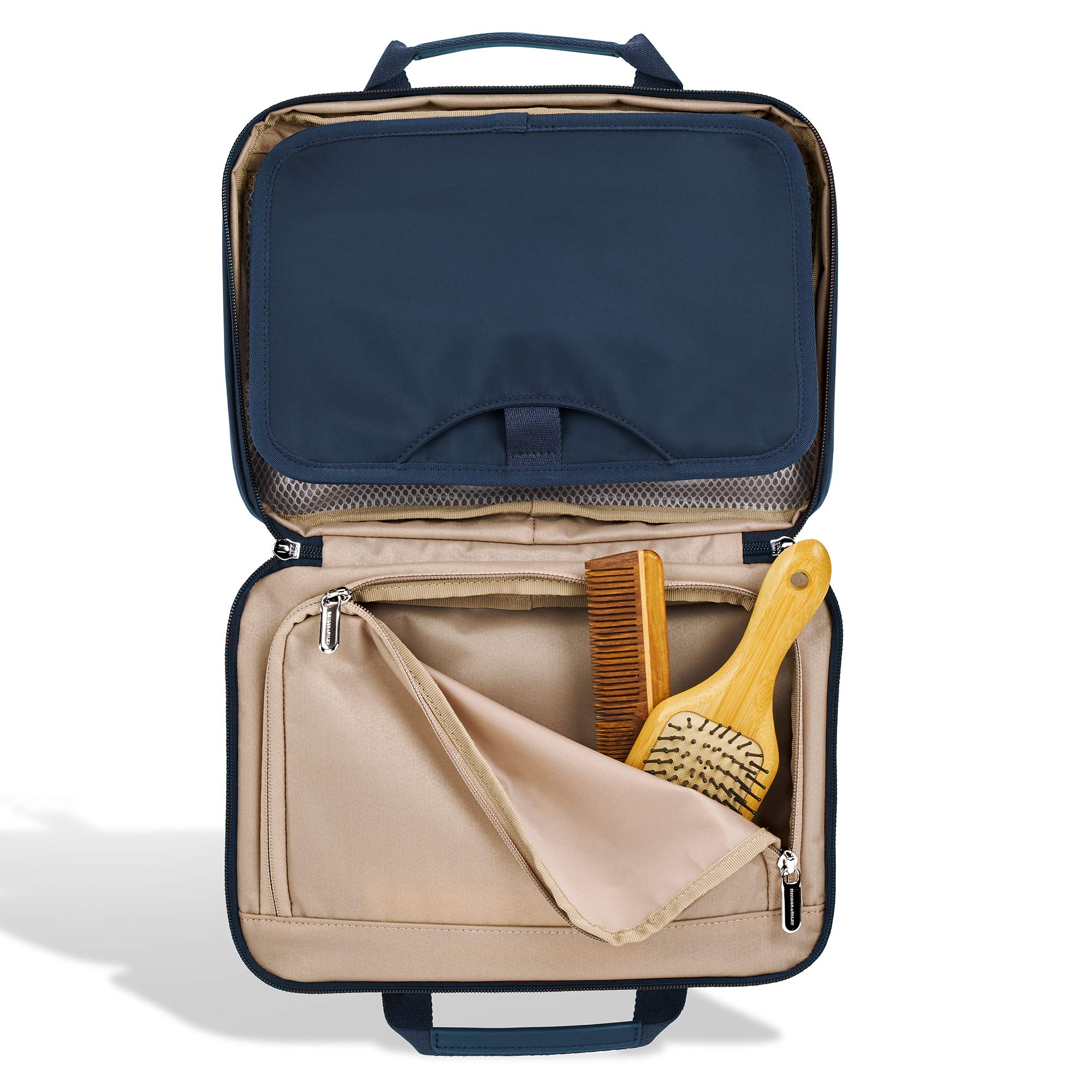 briggs-riley-rhapsody-hanging-toiletry-kit-with-organization-pa100-5 image 7