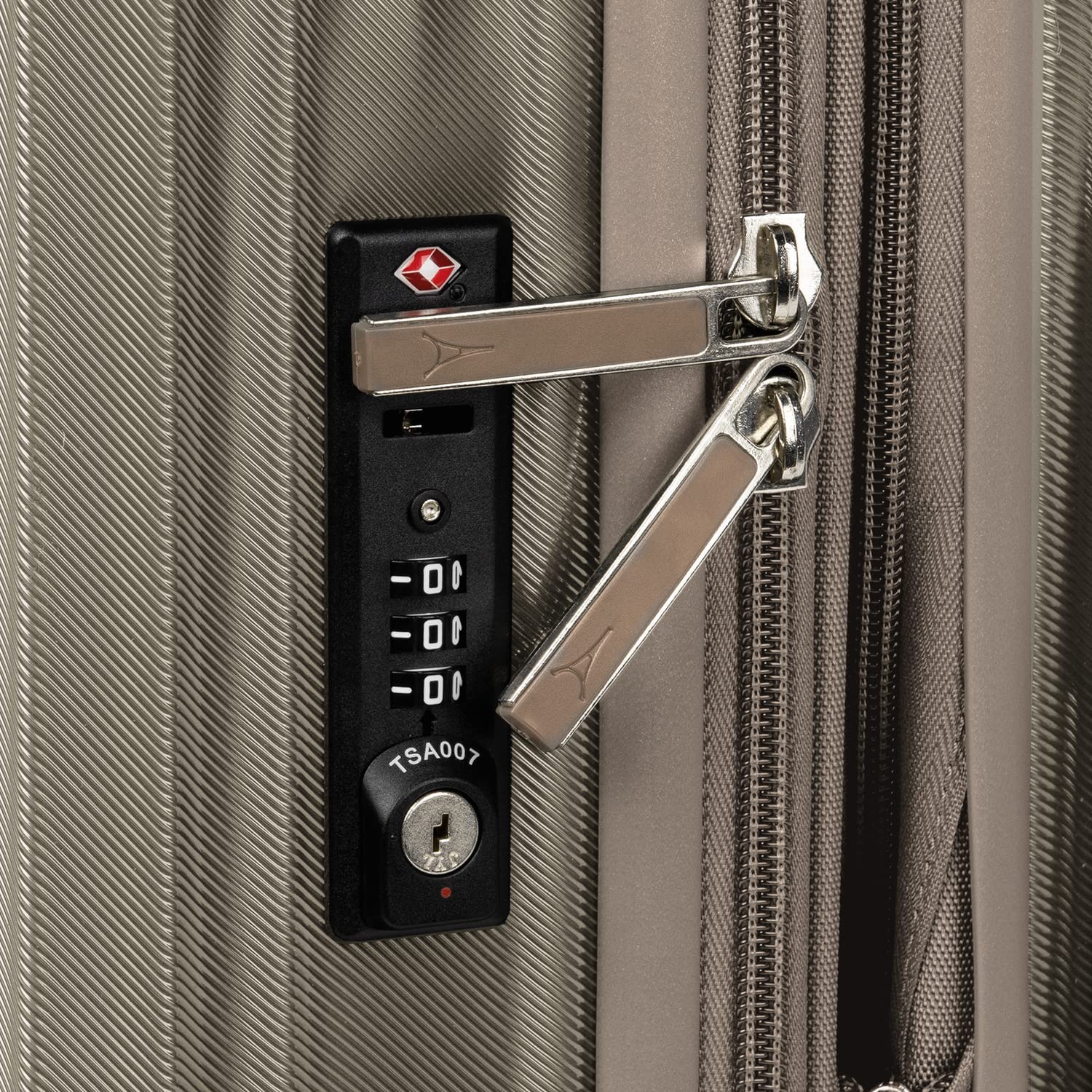travelpro-maxlite-air-hardside-expandable-checked-luggage-8-spinner-wheels-light image 7