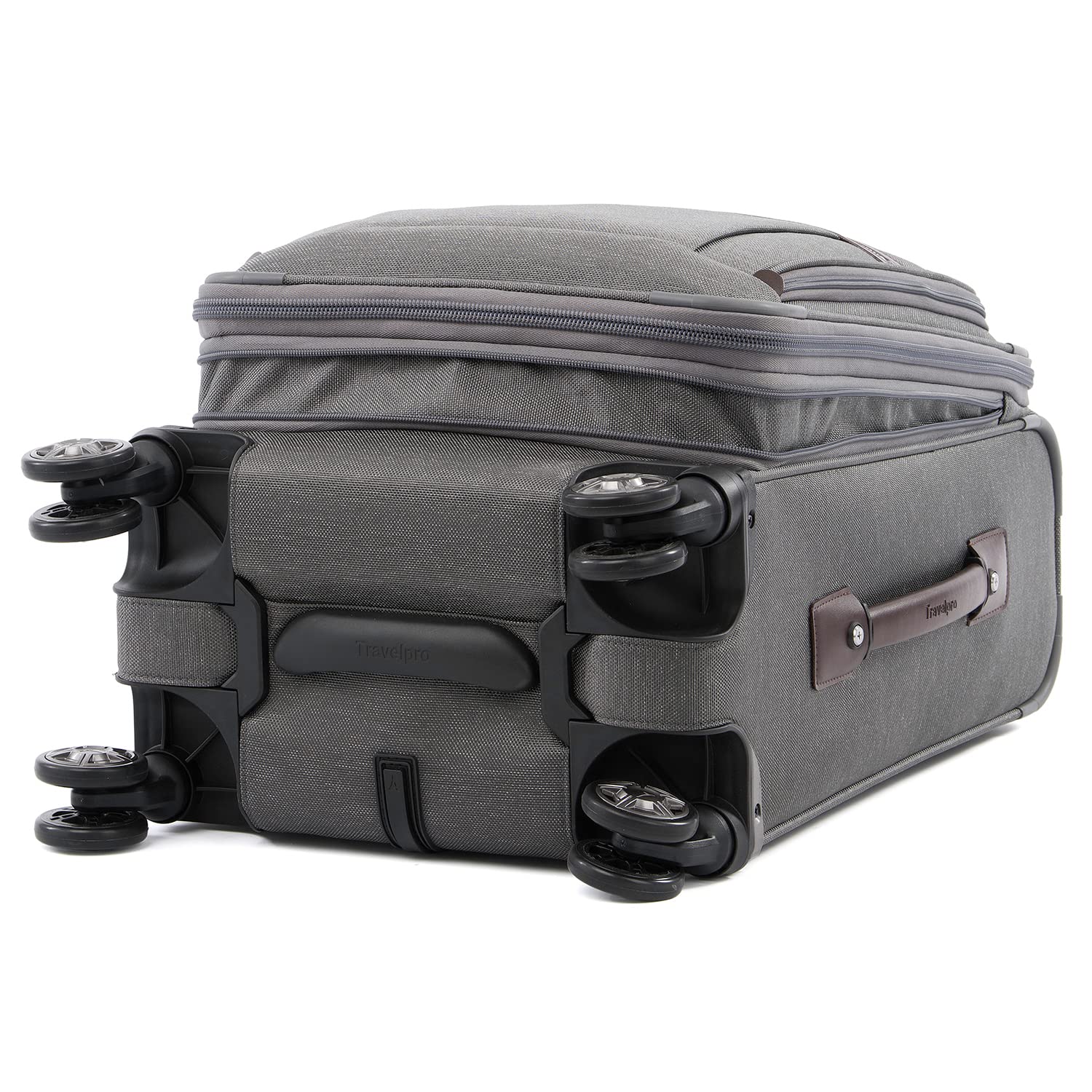travelpro-platinum-elite-softside-expandable-carry-on-luggage-8-wheel-spinner-su image 7