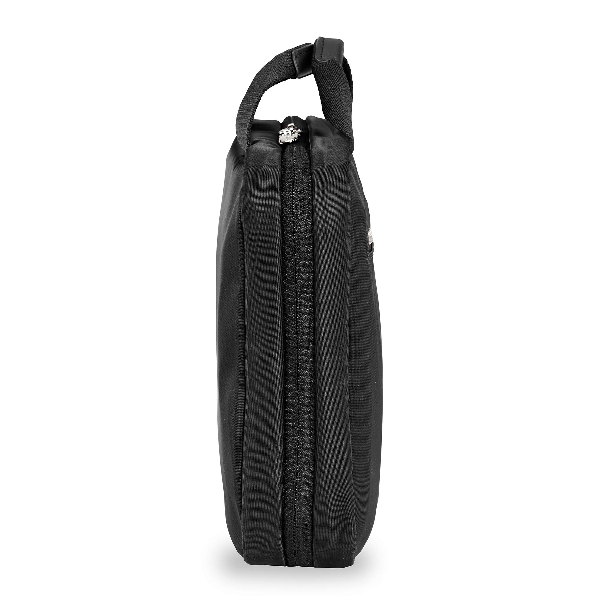 briggs-riley-rhapsody-hanging-toiletry-kit-with-organization image 2