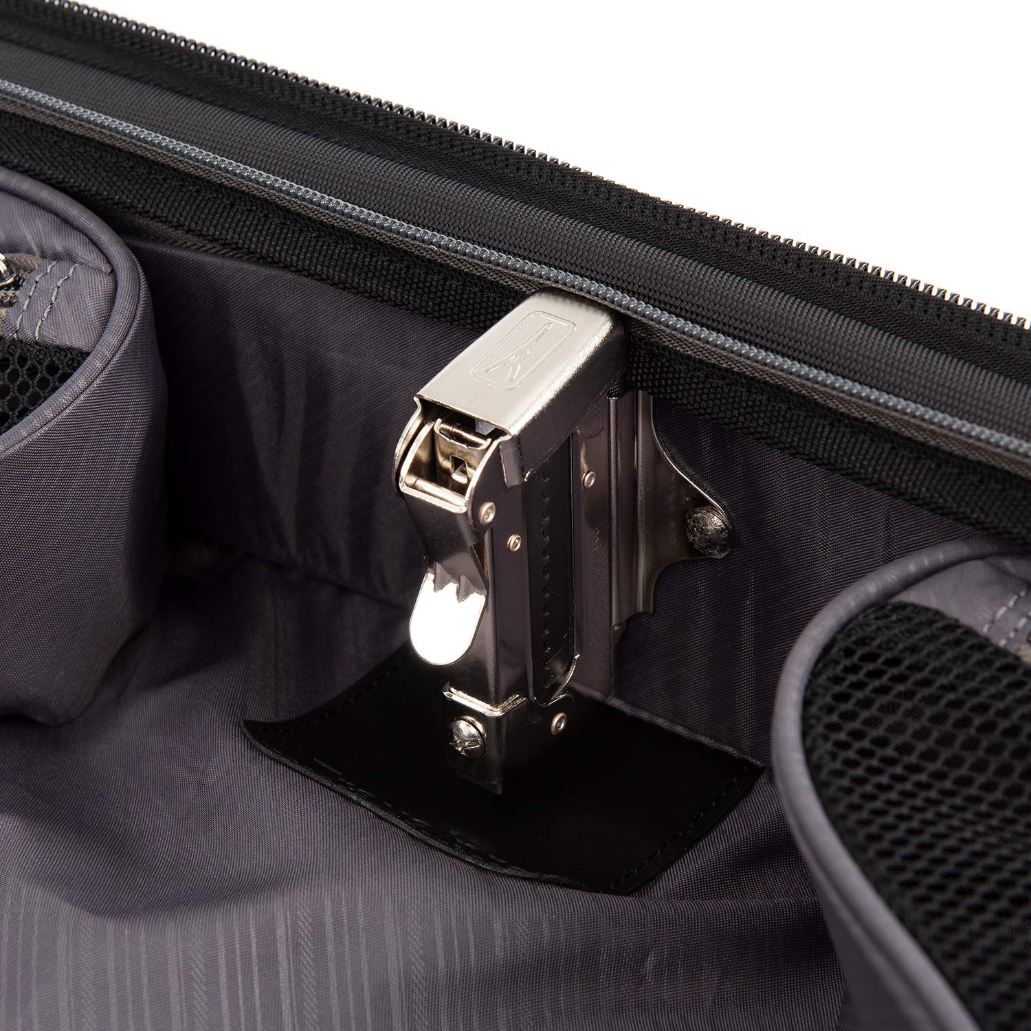 travelpro-crew-versapack-carry-on-rolling-garment-bag-wrinkle-resistant-suit-tra image 8