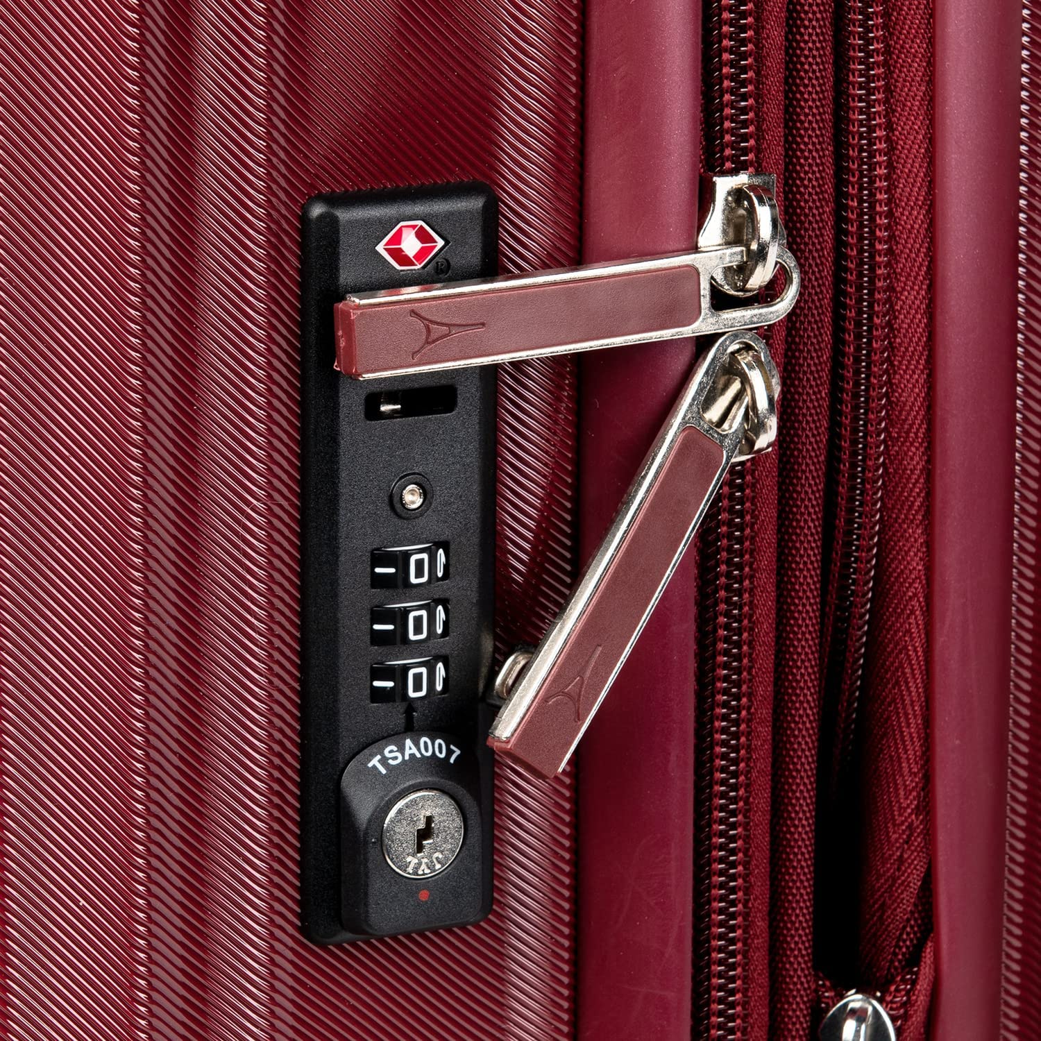 travelpro-maxlite-air-hardside-expandable-checked-luggage-spinner-25-inch-cabern image 7