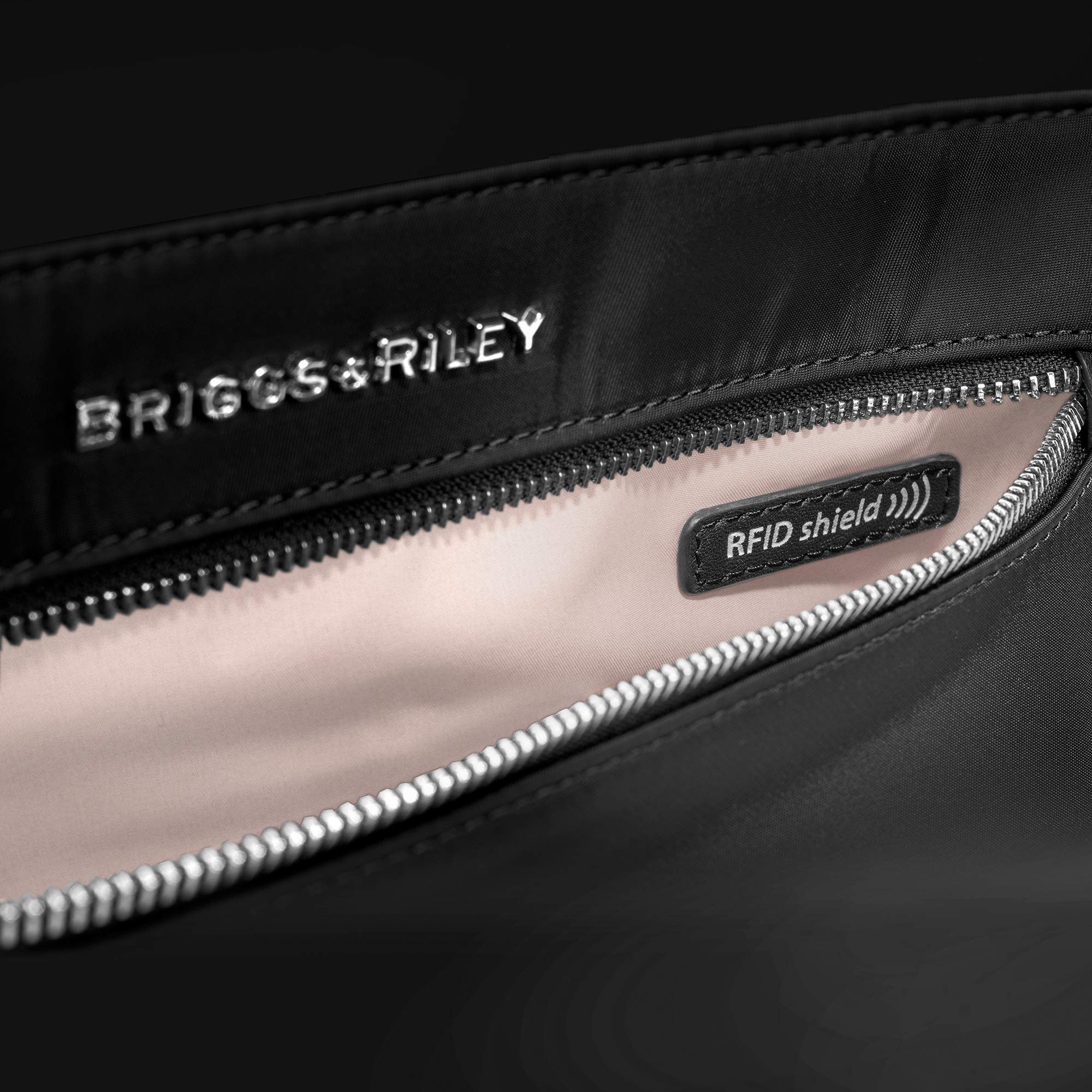 briggs-riley-rhapsody-softside-underseat-carry-on-cabin-spinner-black-wide-16-in image 5