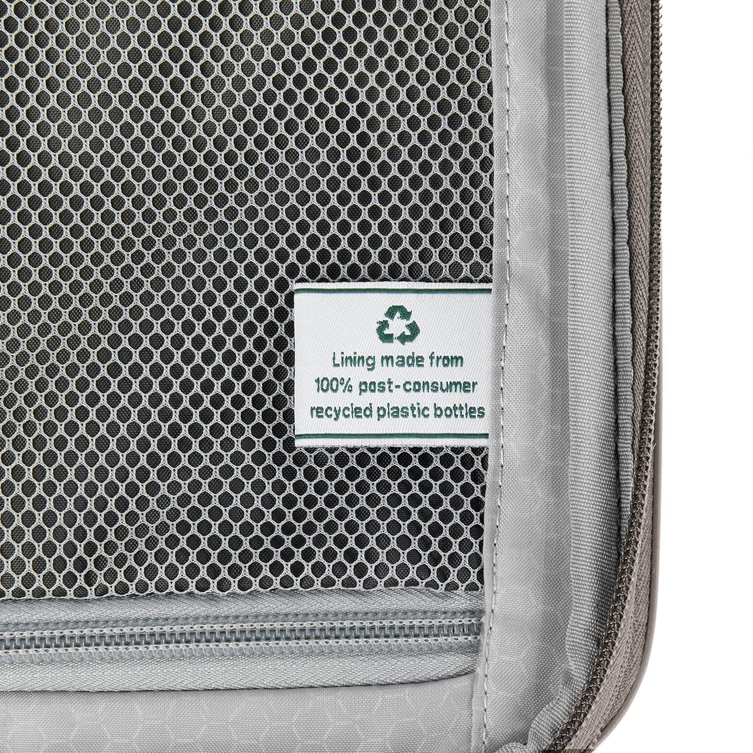 travelpro-maxlite-air-hardside-expandable-checked-luggage-8-spinner-wheels-light image 6
