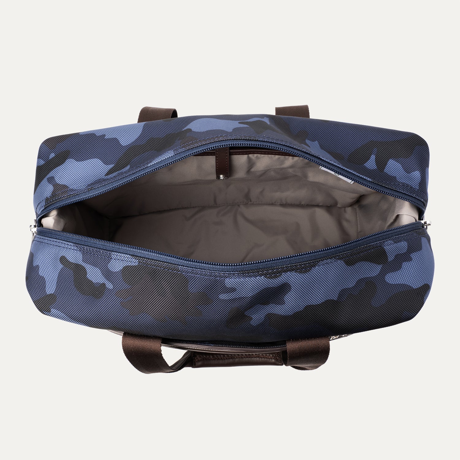 travelpro-platinum-elite-carry-on-underseat-tote-camouflage-set-2-piece image 8