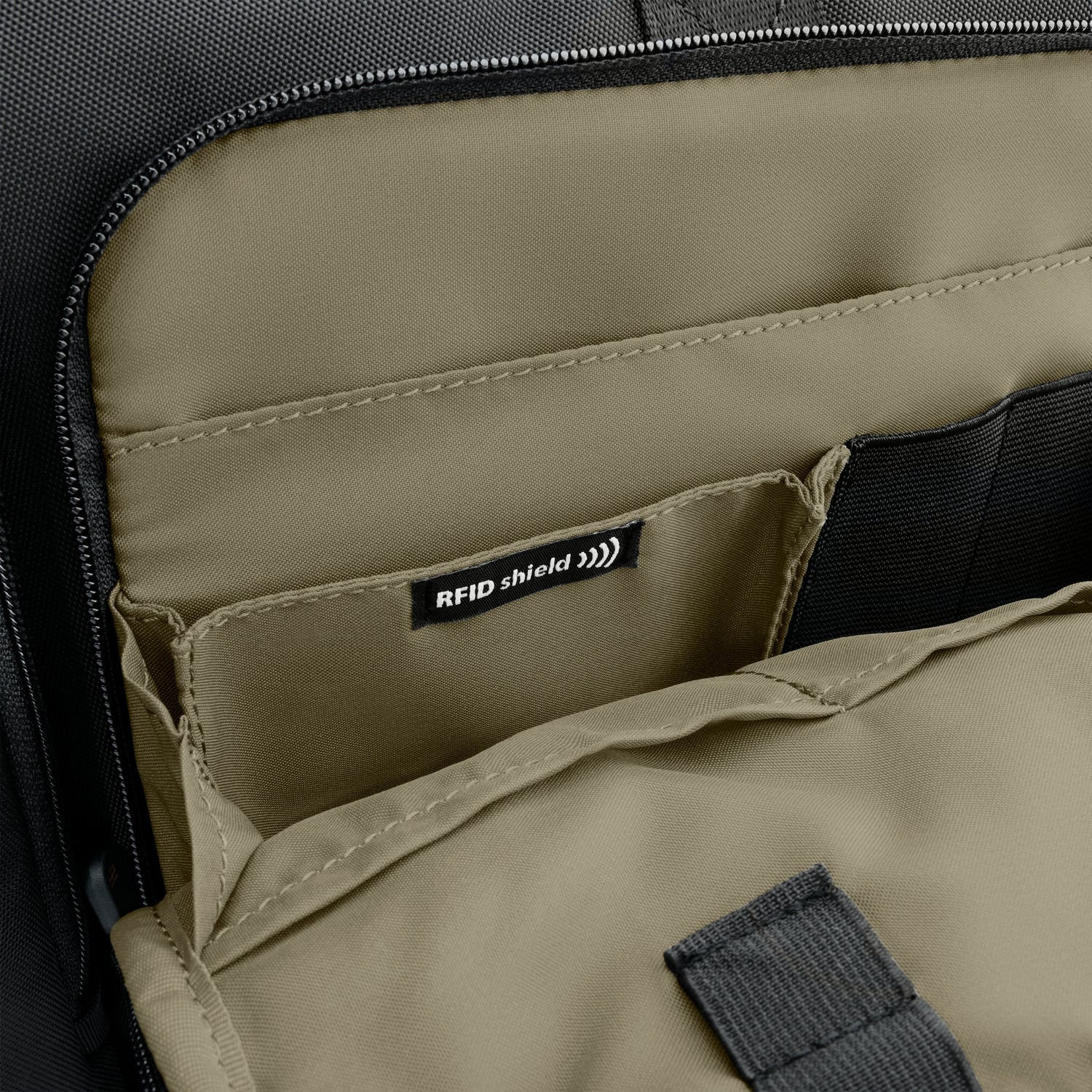 briggs-riley-hta-medium-expandable-briefcase-ballistic-nylon-work-bag-for-laptop image 7