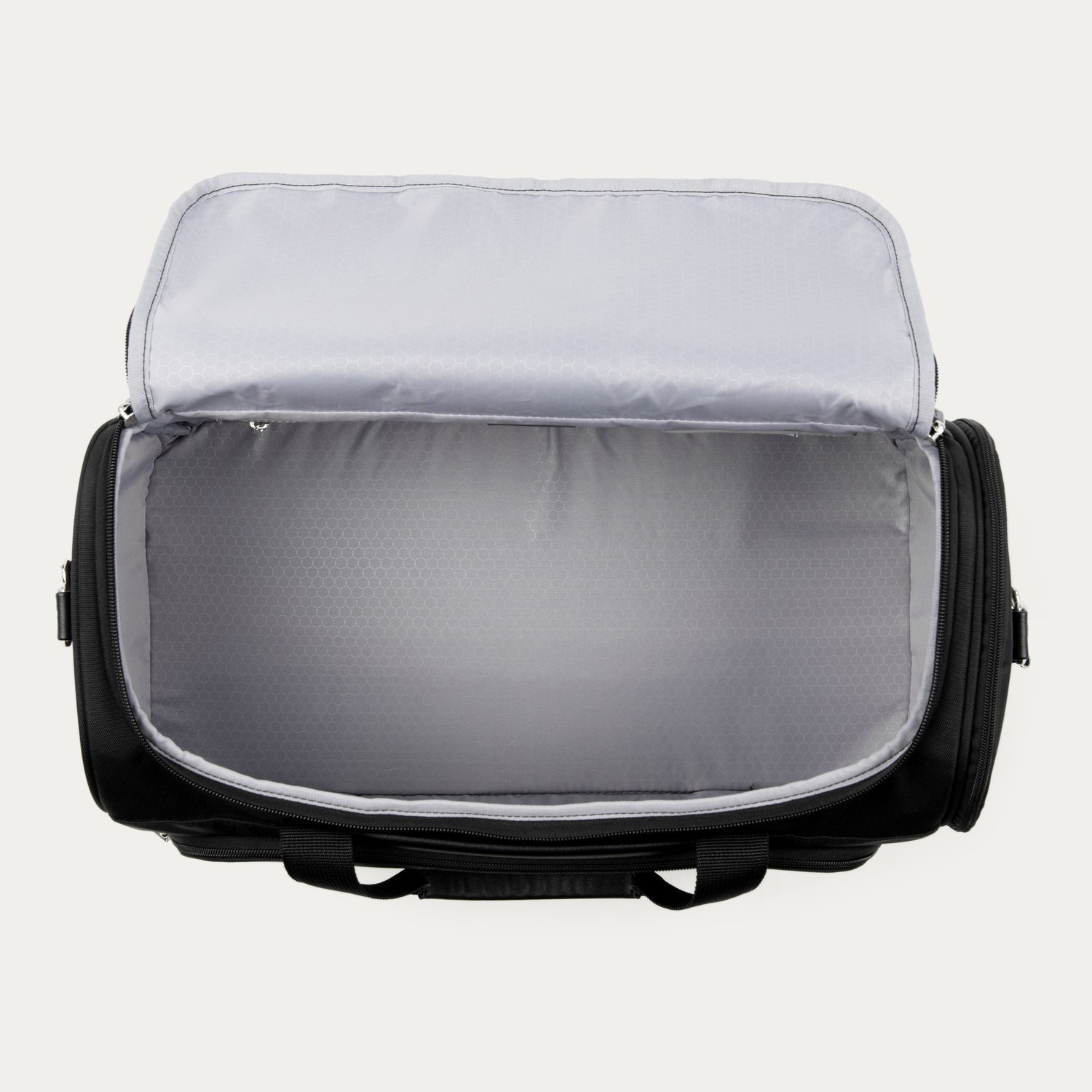 travelpro-maxlite-5-weekender-bag-medium-check-in-set image 4