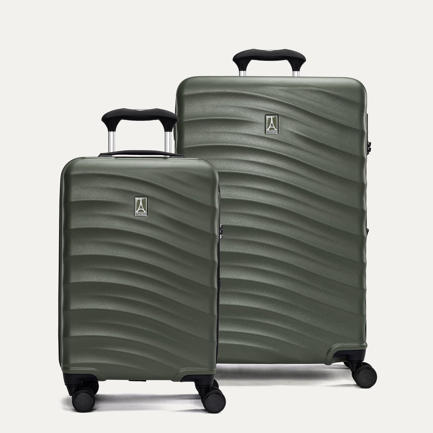 travelpro-maxlite-air-v2-compact-carry-on-medium-check-in-set image 1