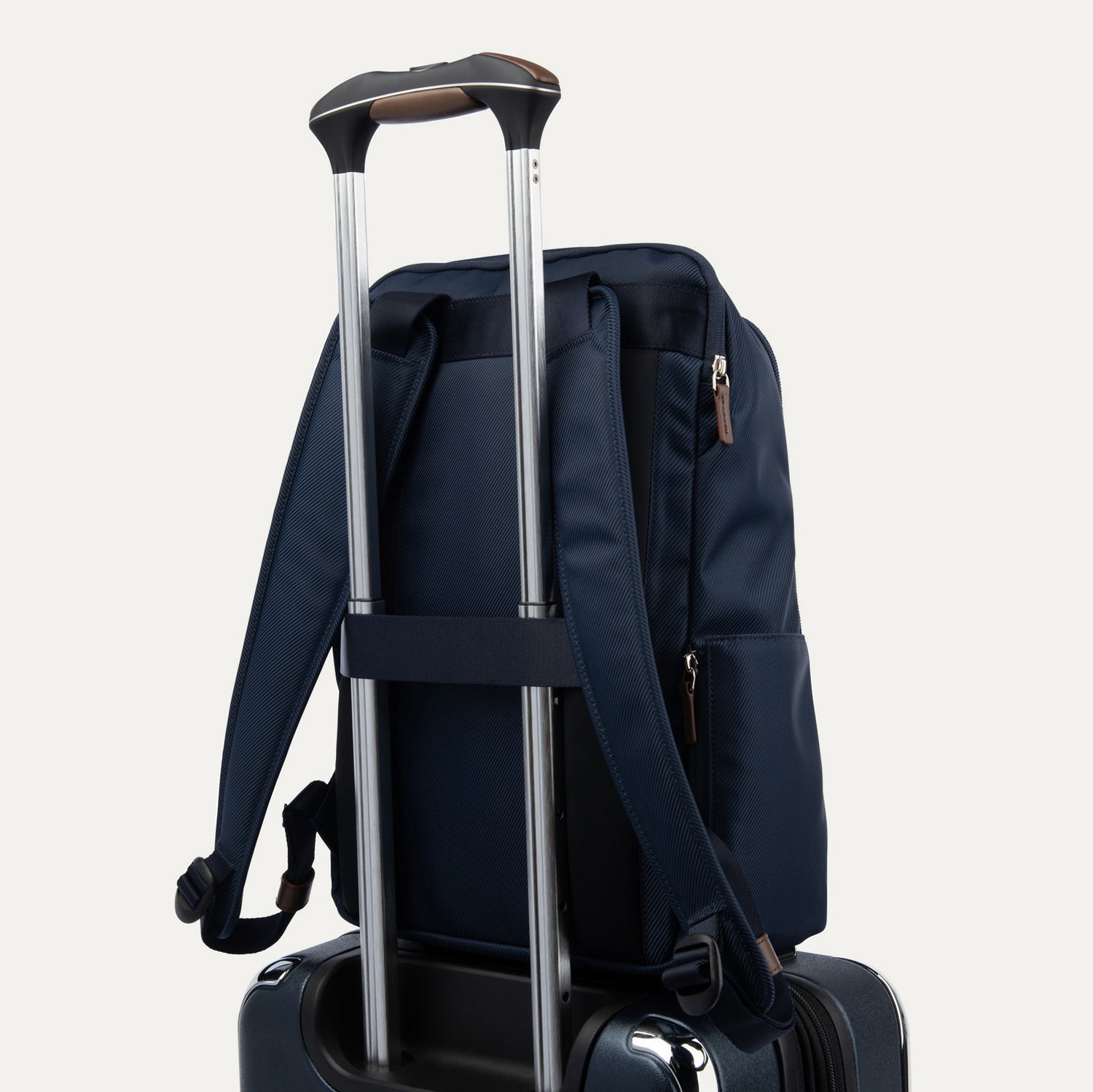 travelpro-x-travel-leisure-runway-ready-3-piece-set-carry-on-spinner-medium-chec image 2