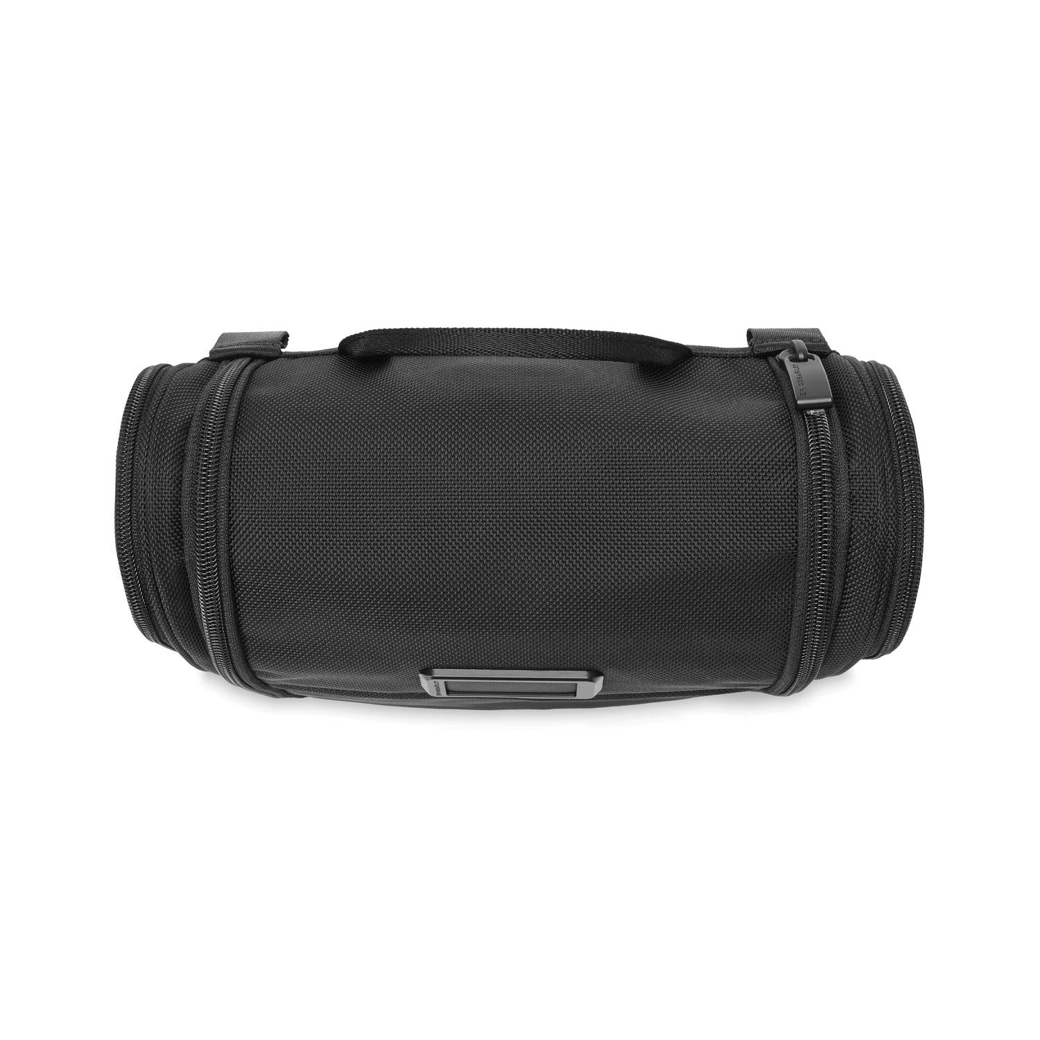 briggs-riley-baseline-deluxe-hangable-kit image 6
