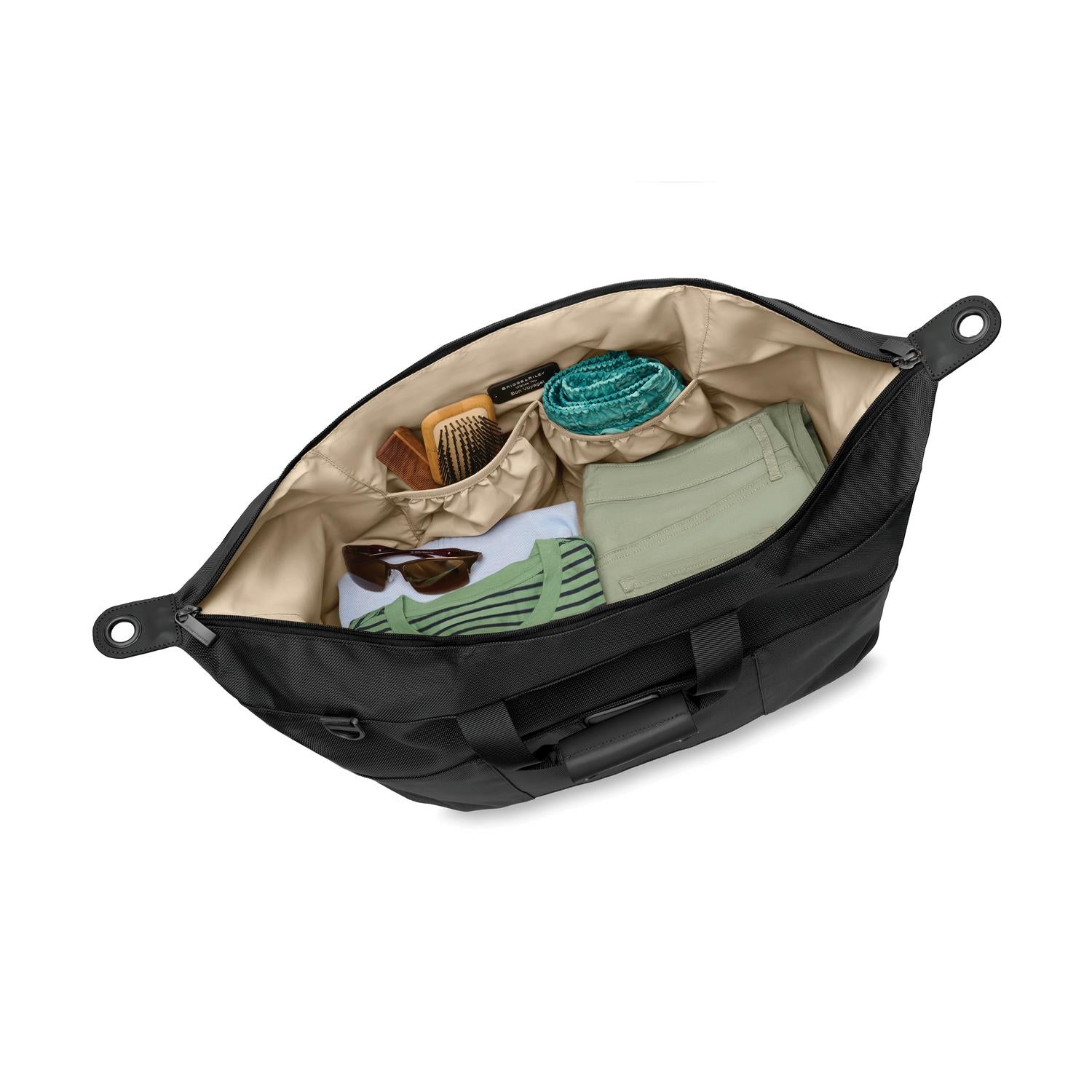 briggs-riley-baseline-weekender-duffle image 2