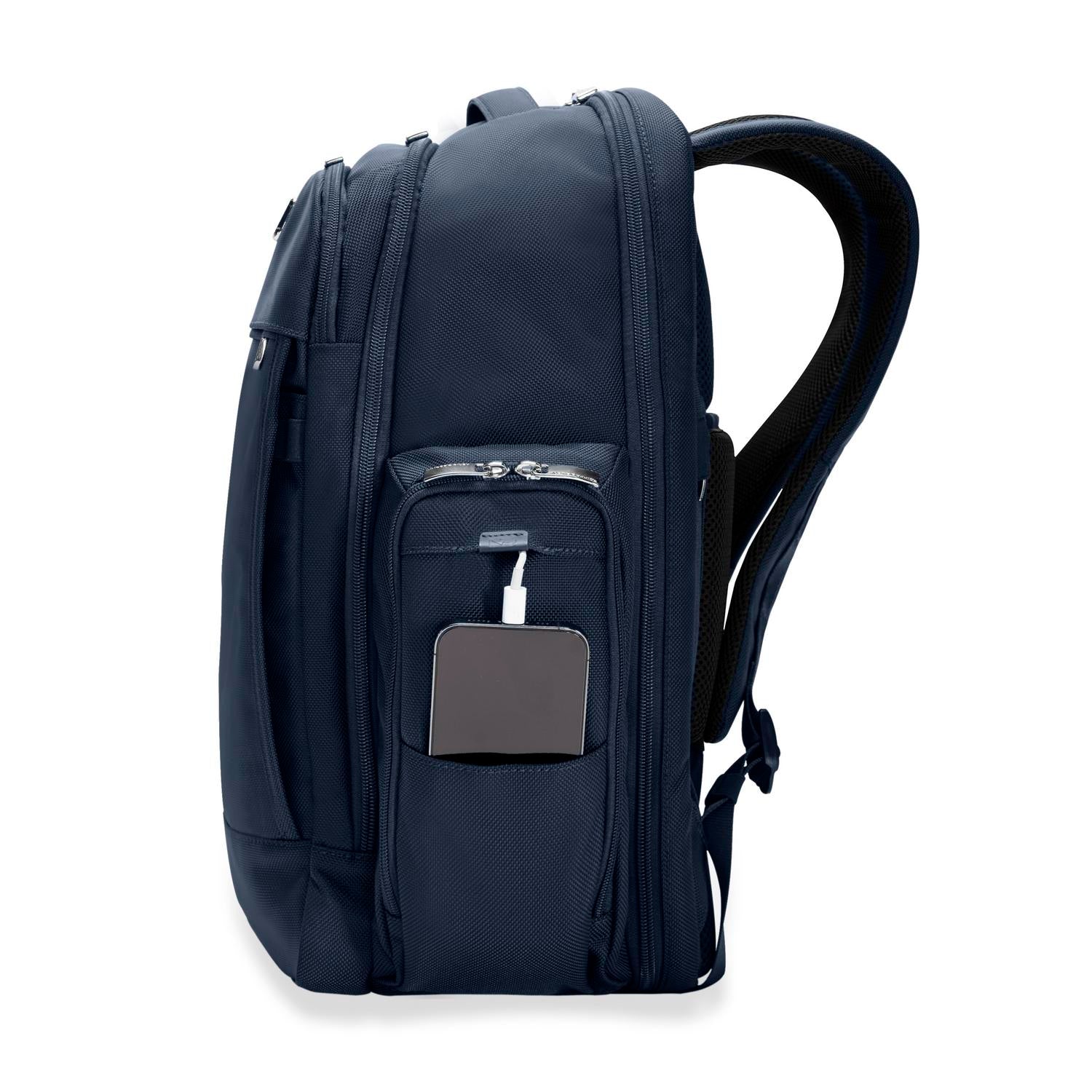 briggs-riley-baseline-traveler-backpack image 8