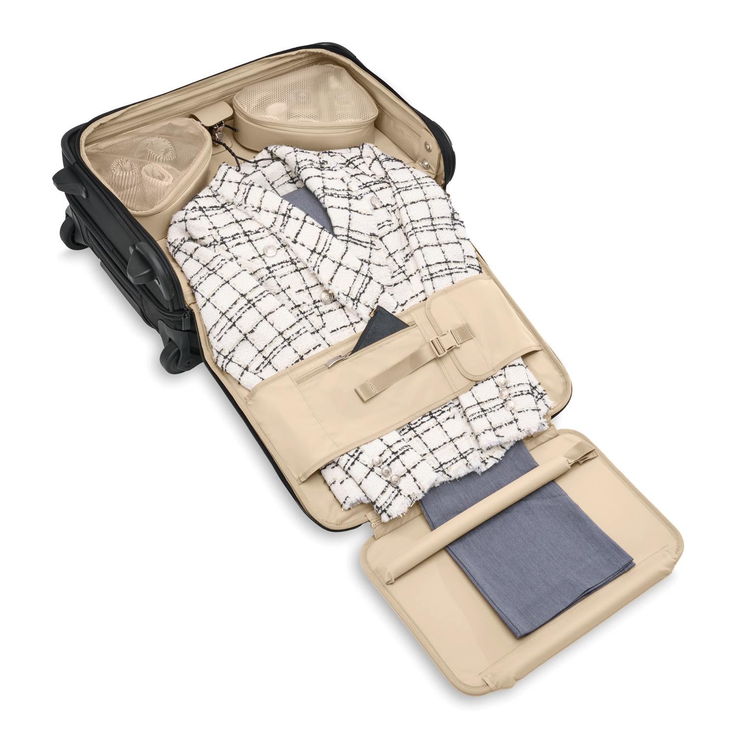 briggs-riley-baseline-22-carry-on-2-wheel-garment-bag-40l-capacity-for-3-5-day-t image 2